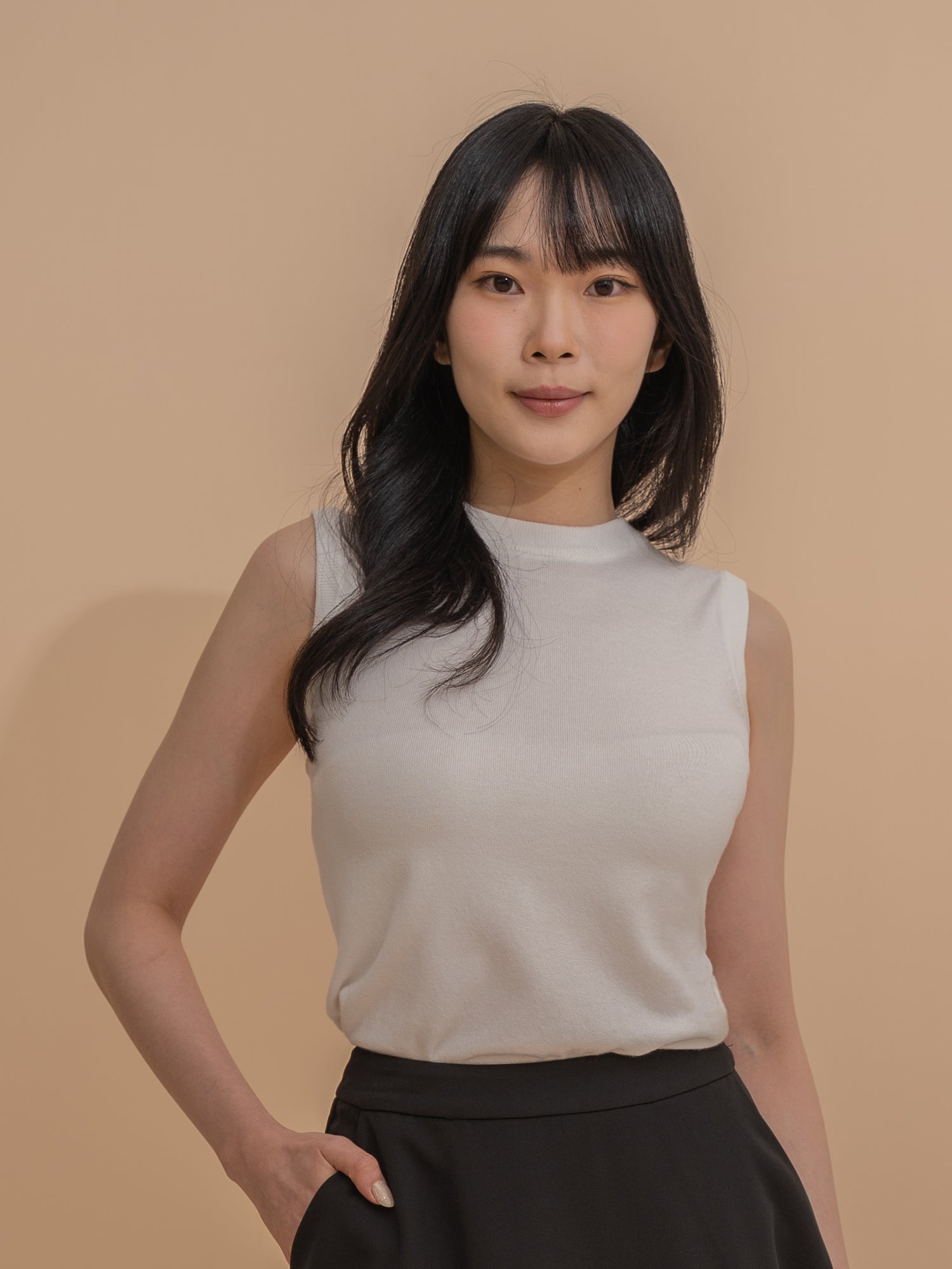 Basic Sleeveless Knit Top