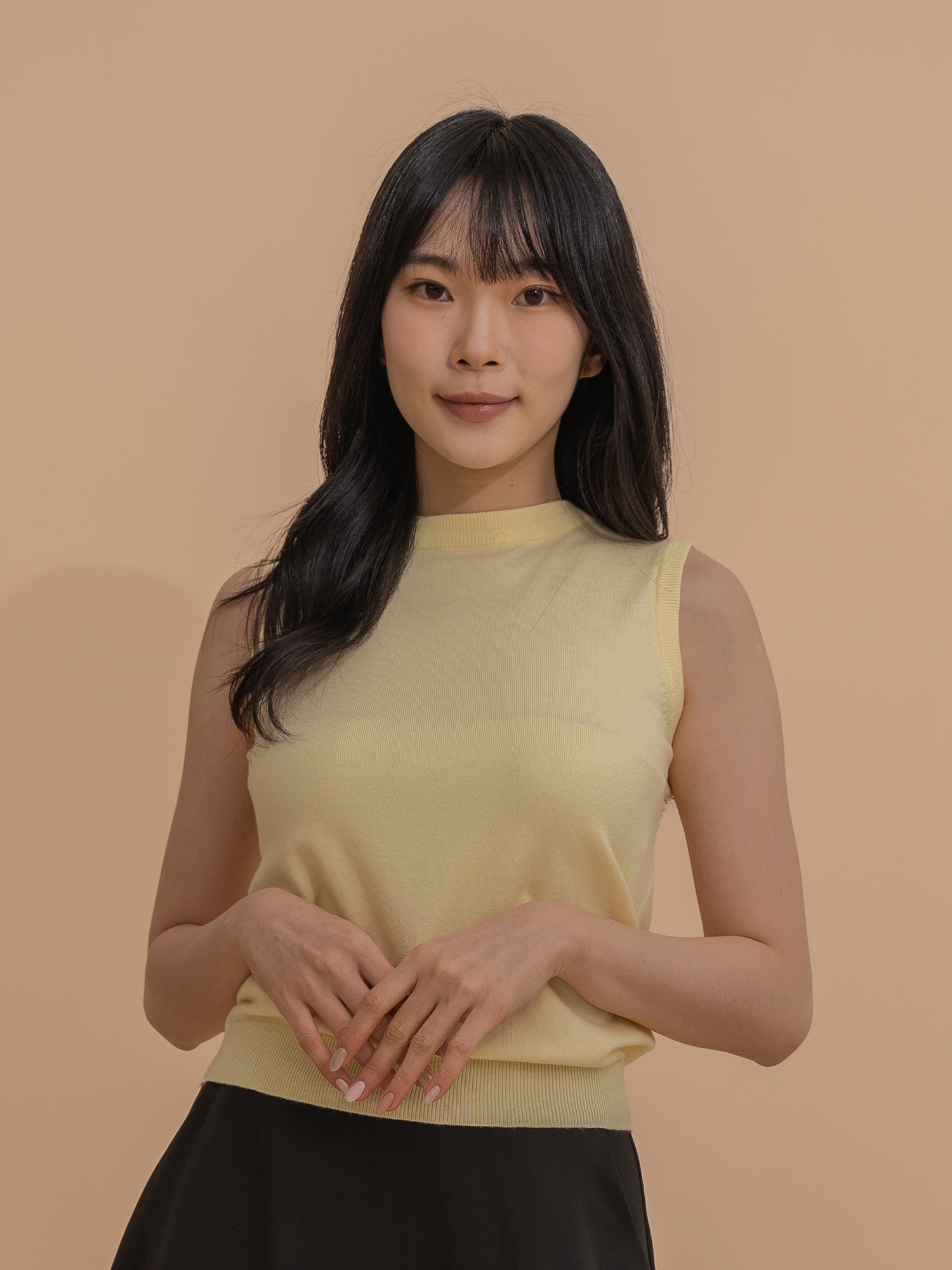 Basic Sleeveless Knit Top