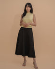 Basic Sleeveless Knit Top