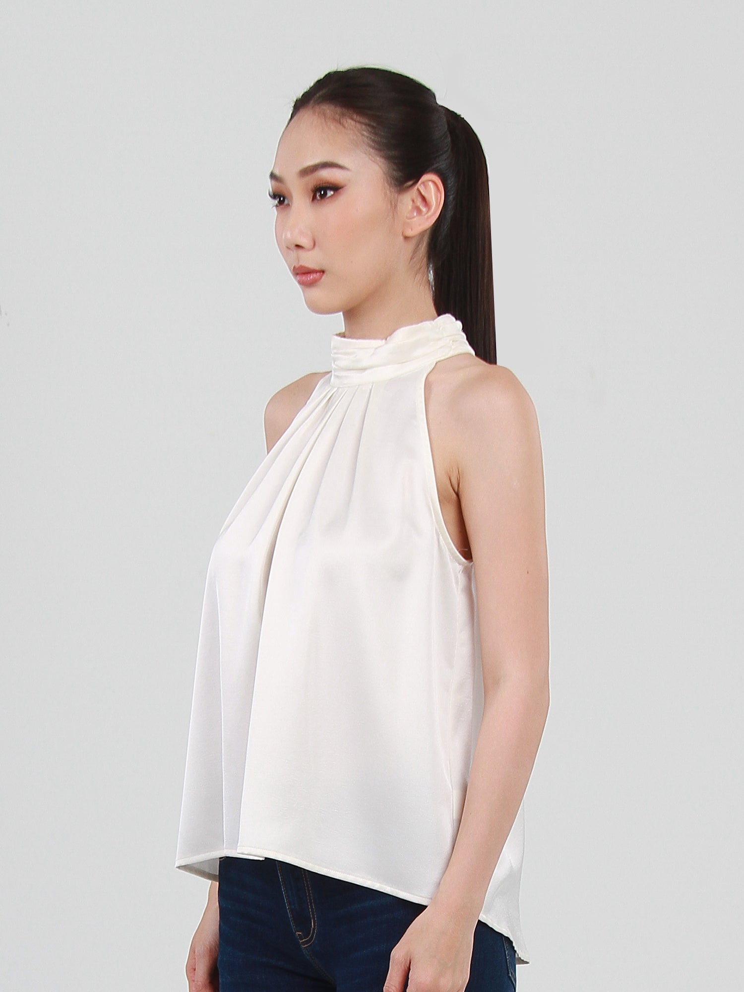 Cassie Halter Top