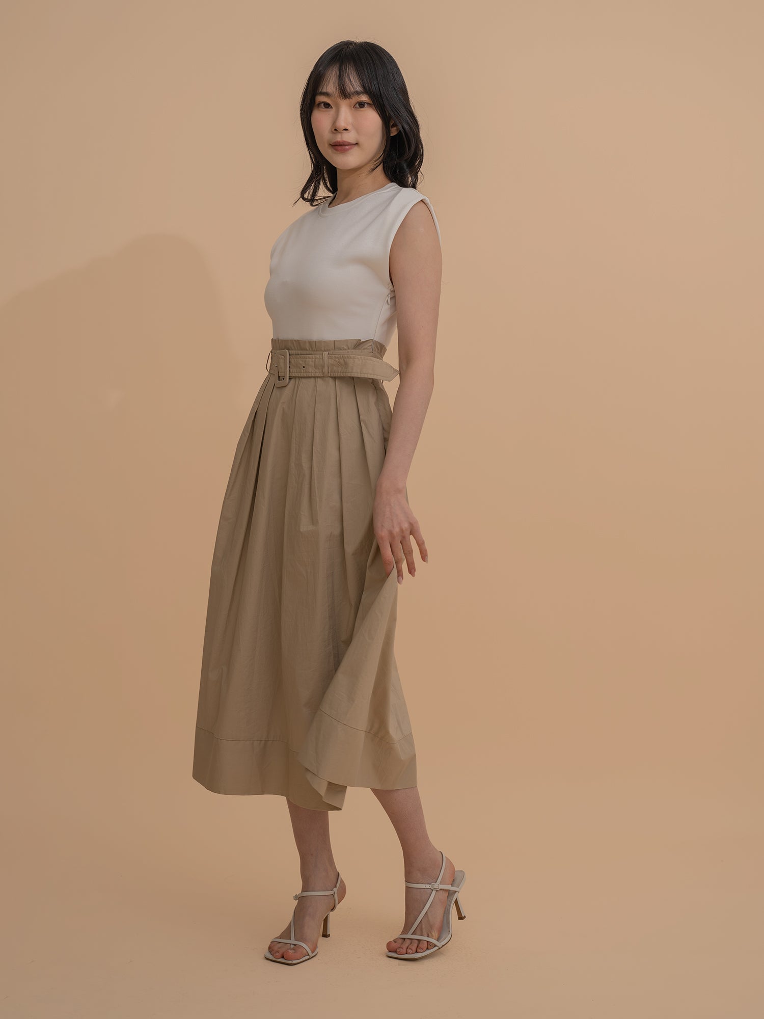 Colorblock Pleated Belted Dress