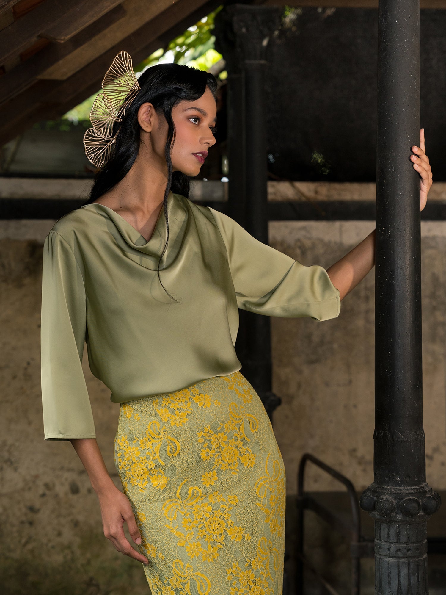 Laili Modern Kurung Set