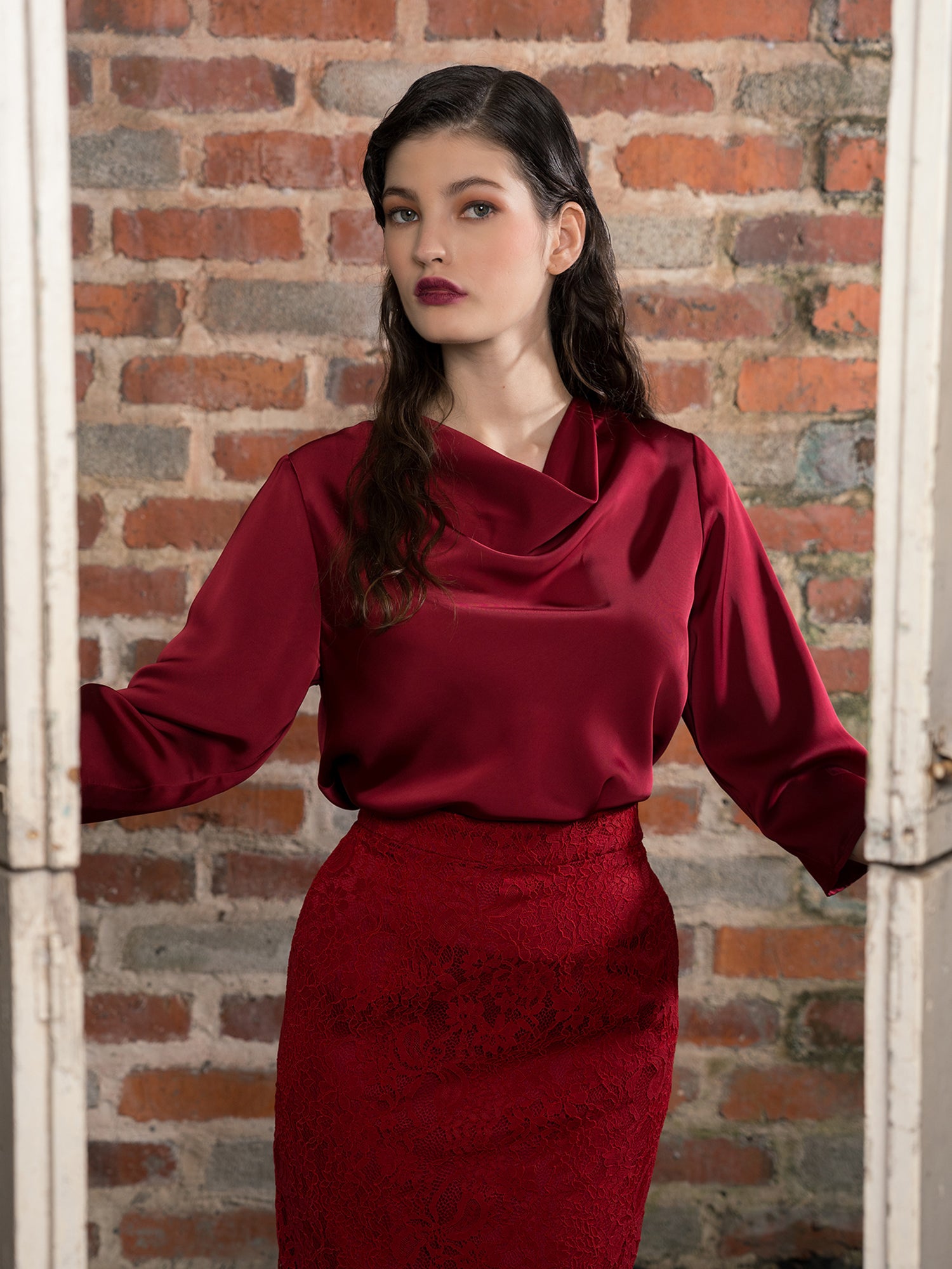 Laili Modern Kurung Set