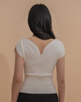 Heart-shape Collar Fitted Knit Top