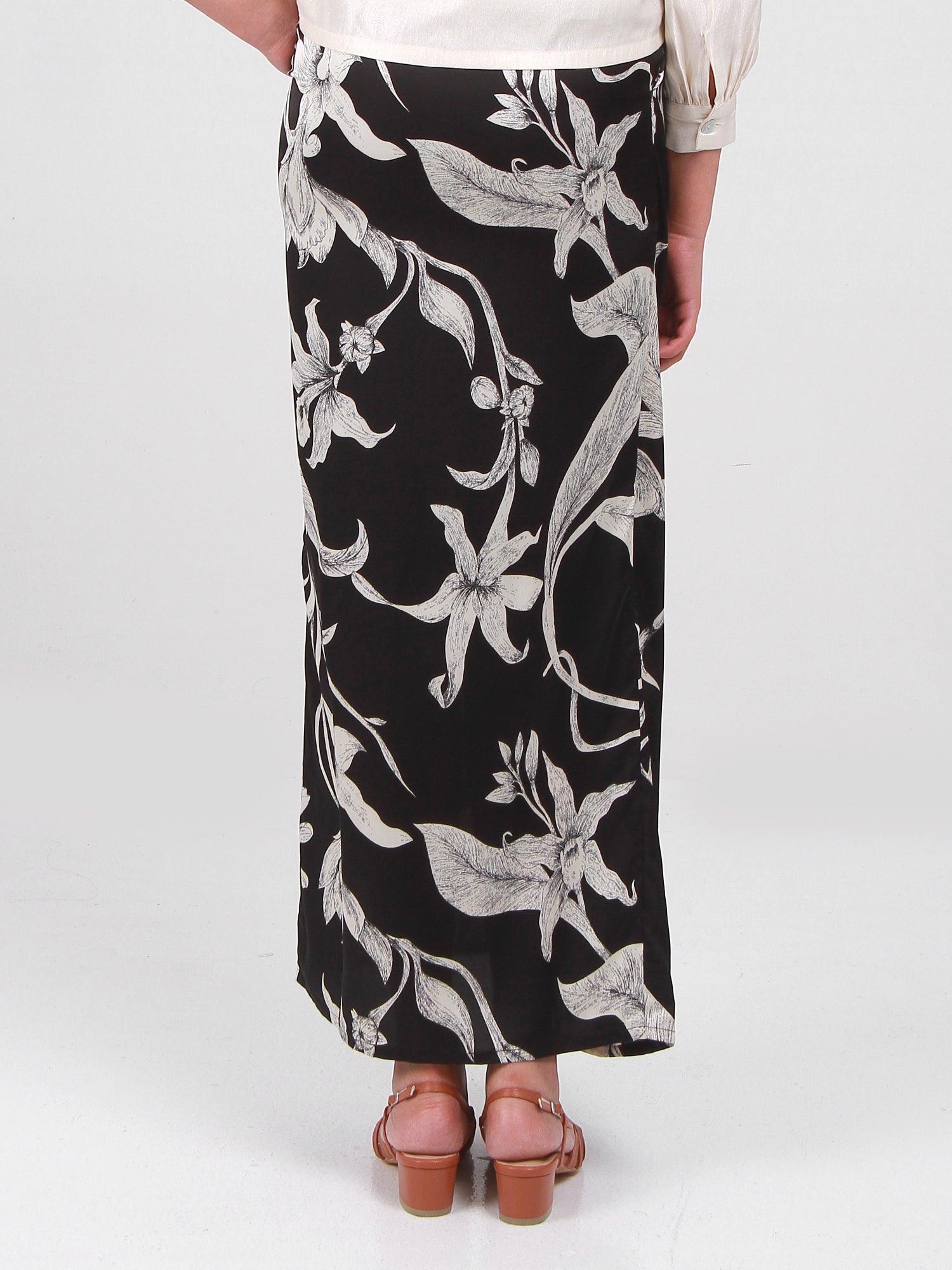 Alyaa Satin Skirt