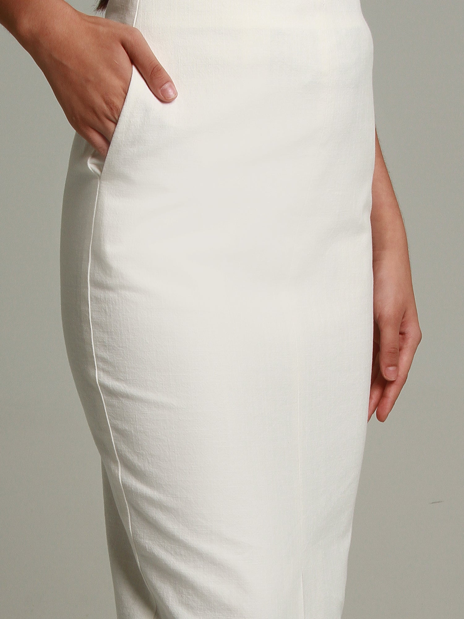 Cleo Linen Front Slit Maxi Skirt