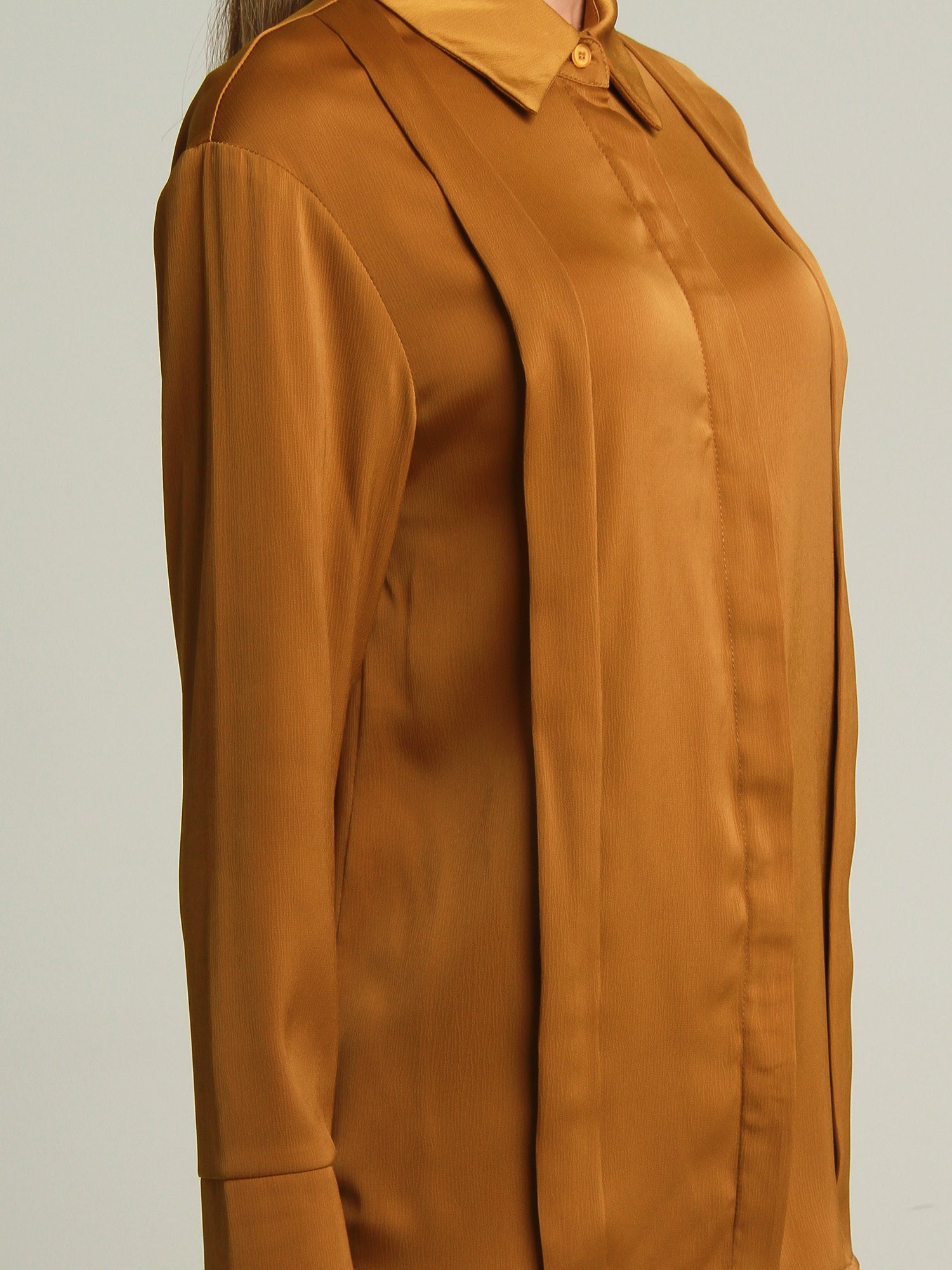 Tara Long Sleeve Dual Pleat Shirt