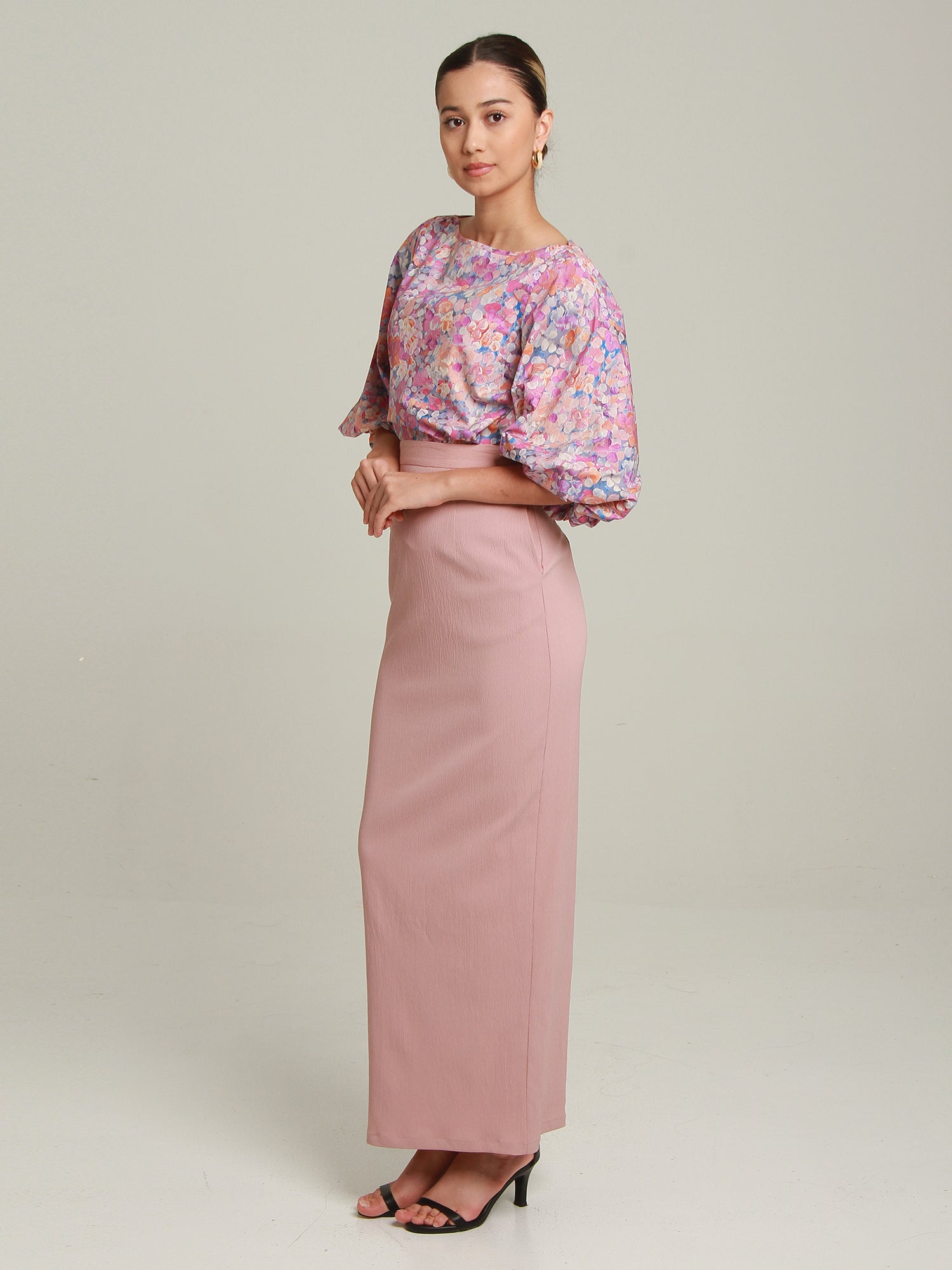 Inez Modern Kurung Set