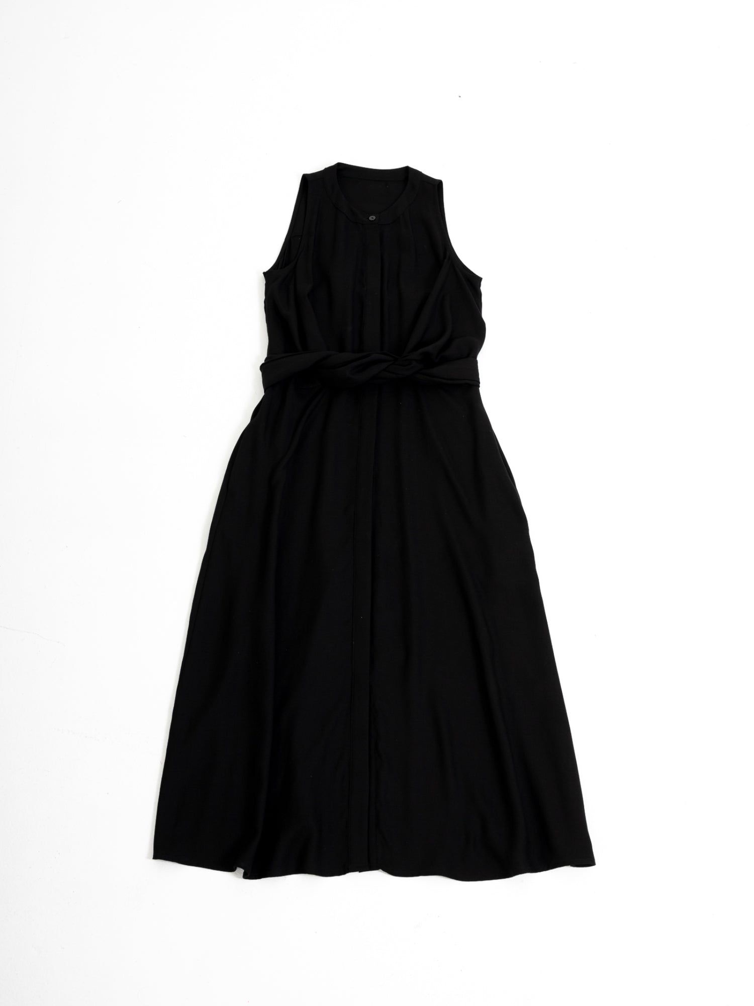 Oreen Knot Back Midi Dress
