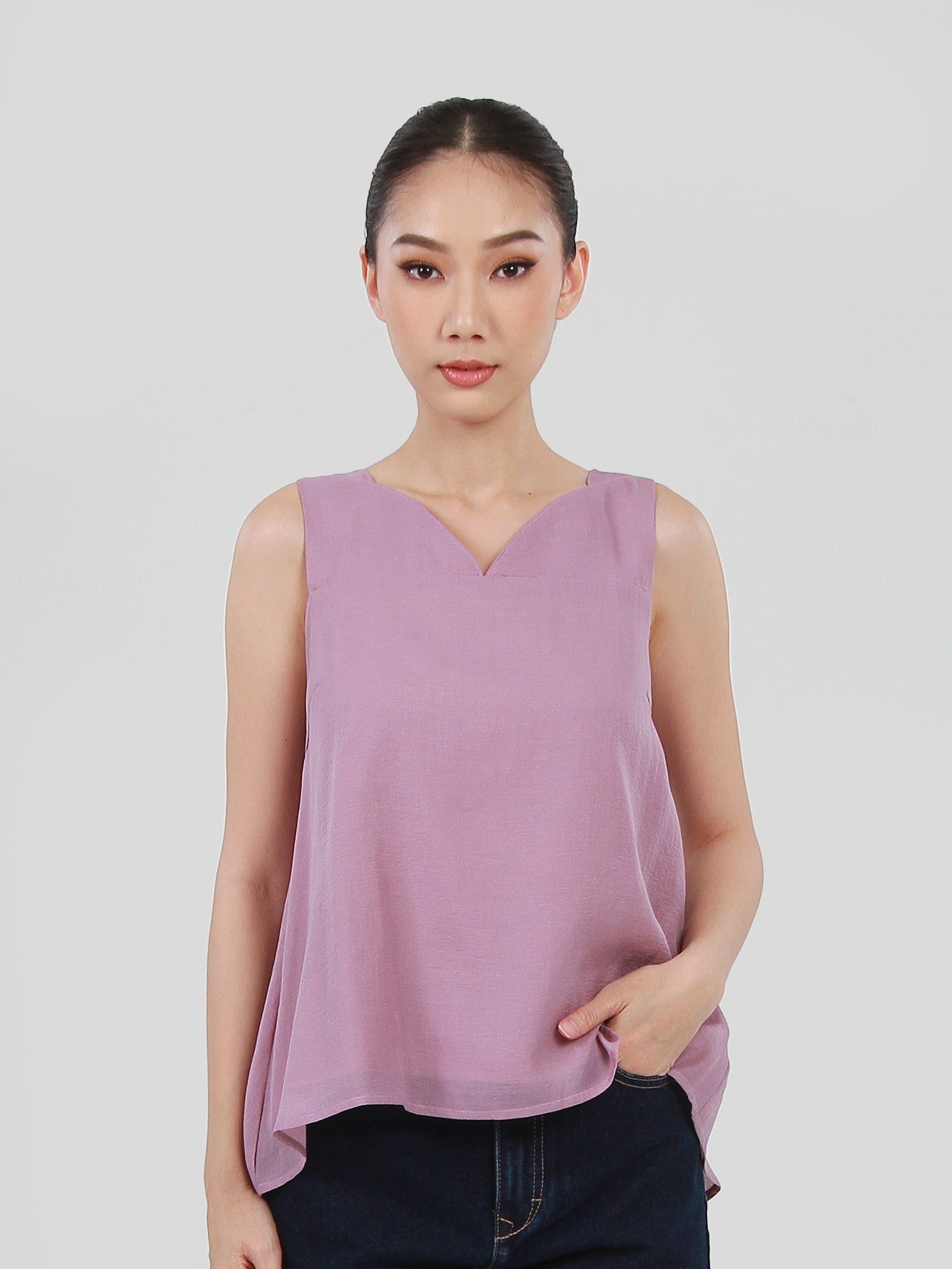 Norah Sleeveless Top