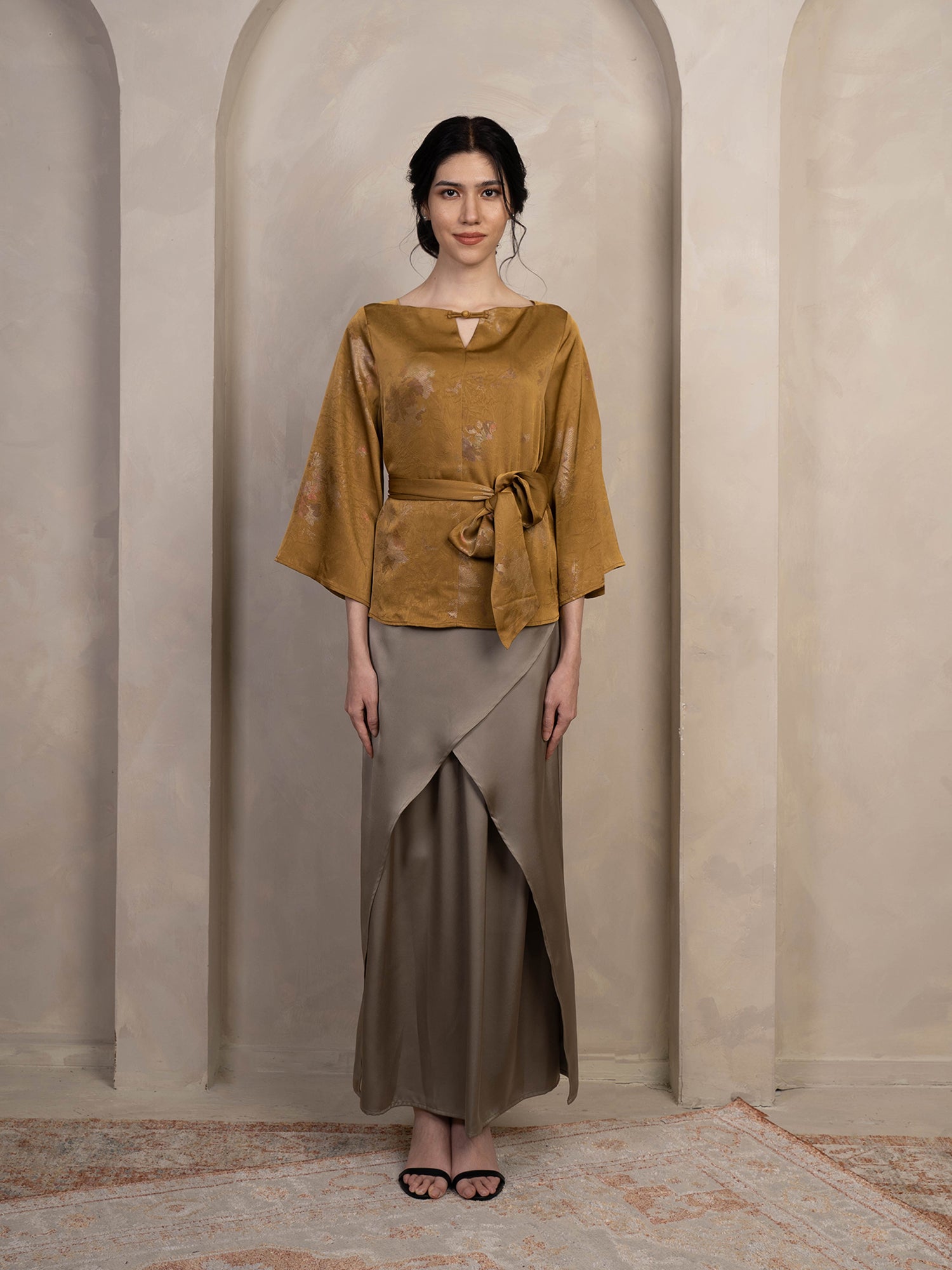 Noura Modern Kurung Set