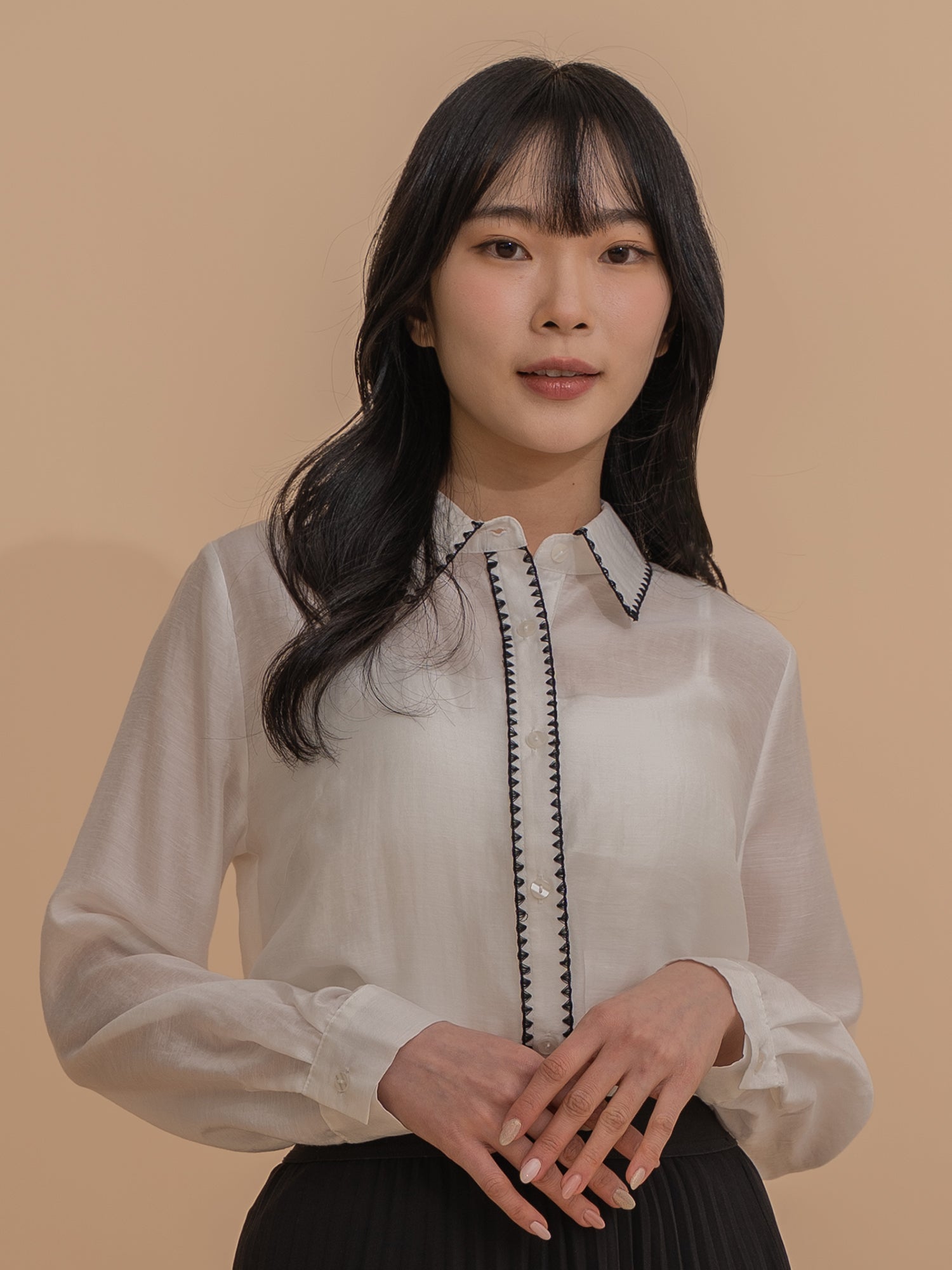 Piping Embroidery Collar Shirt