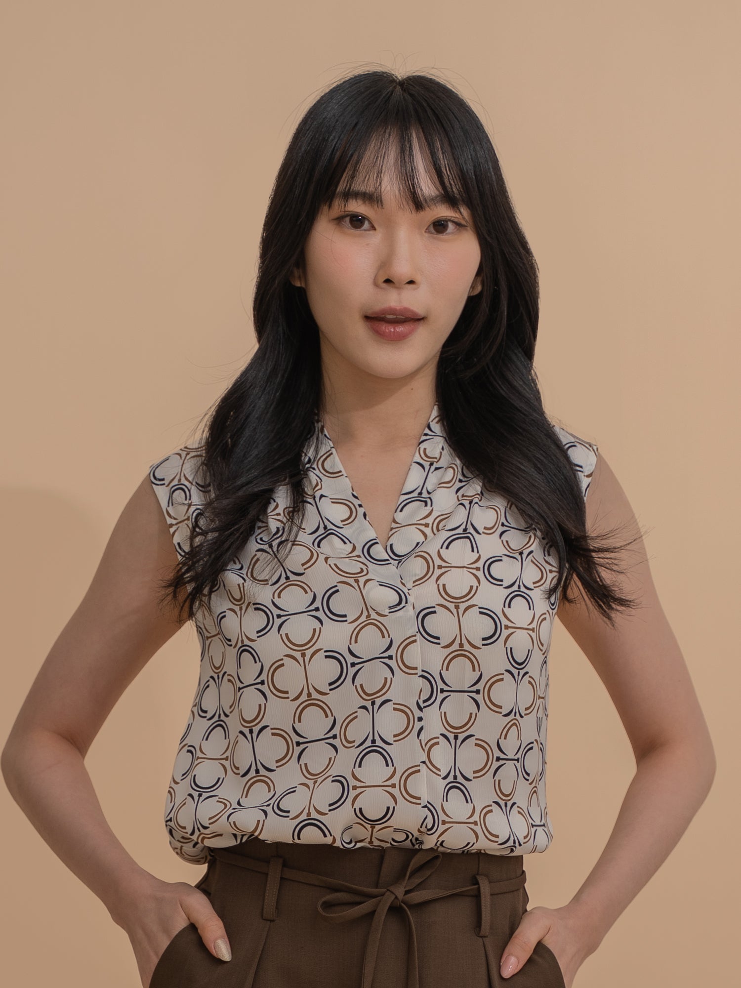 Printed Geometric Sleeveless V-Neck Top