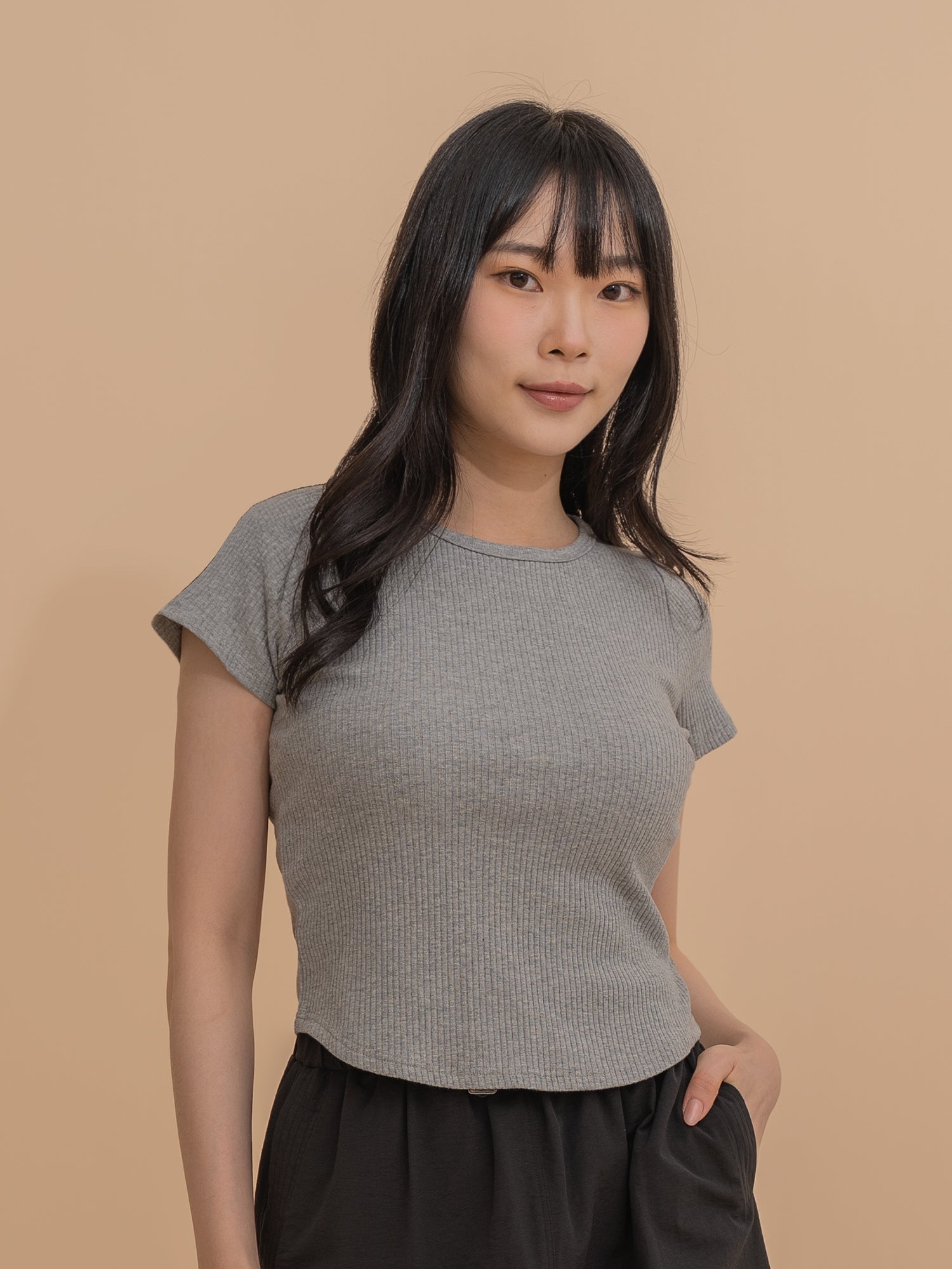 Ribbed Fitted Tee