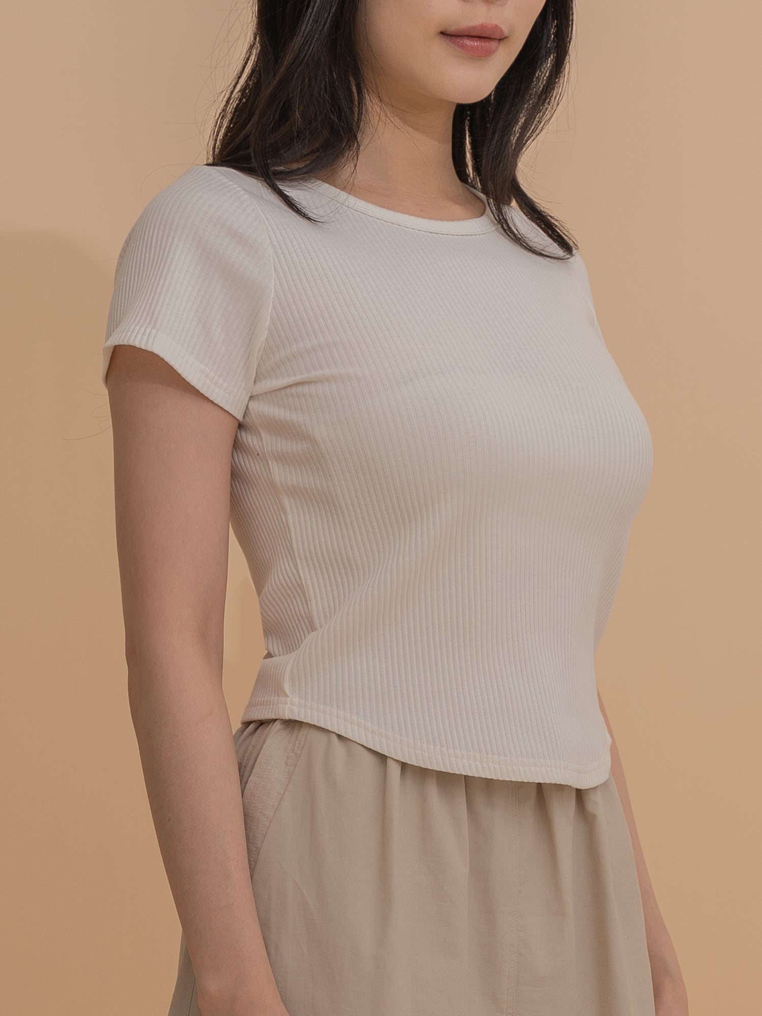 Ribbed Fitted Tee