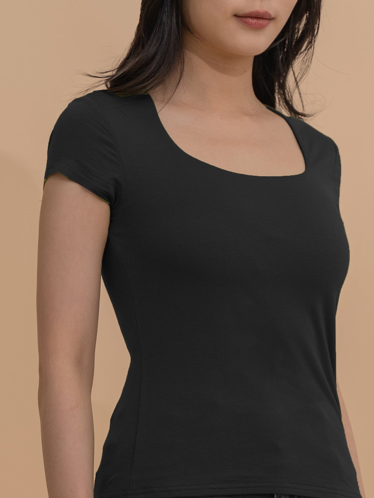 Scoop Neck Fitted Tee
