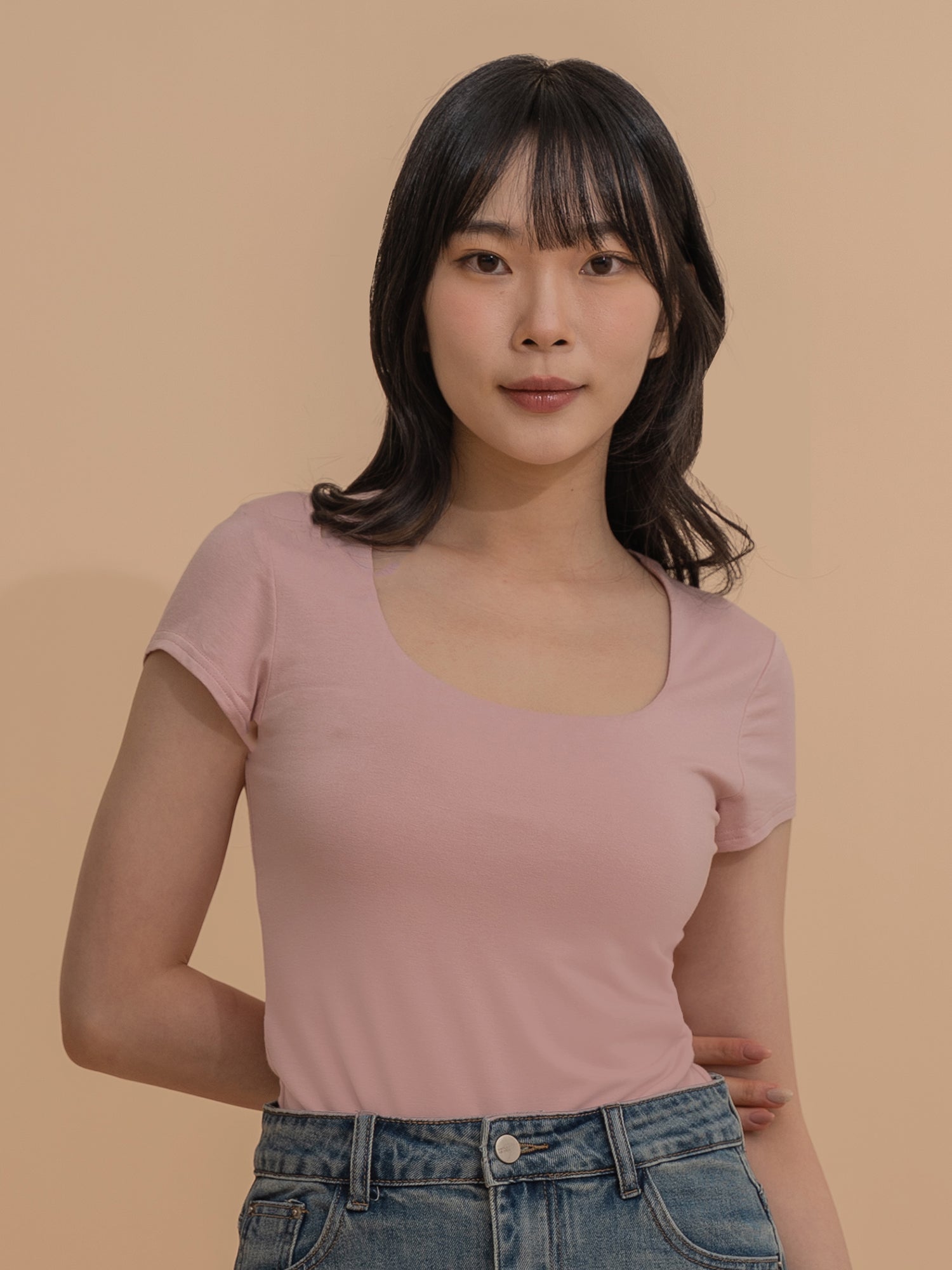 Scoop Neck Fitted Tee