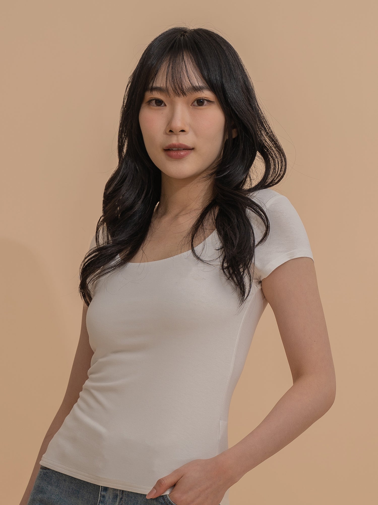 Scoop Neck Fitted Tee