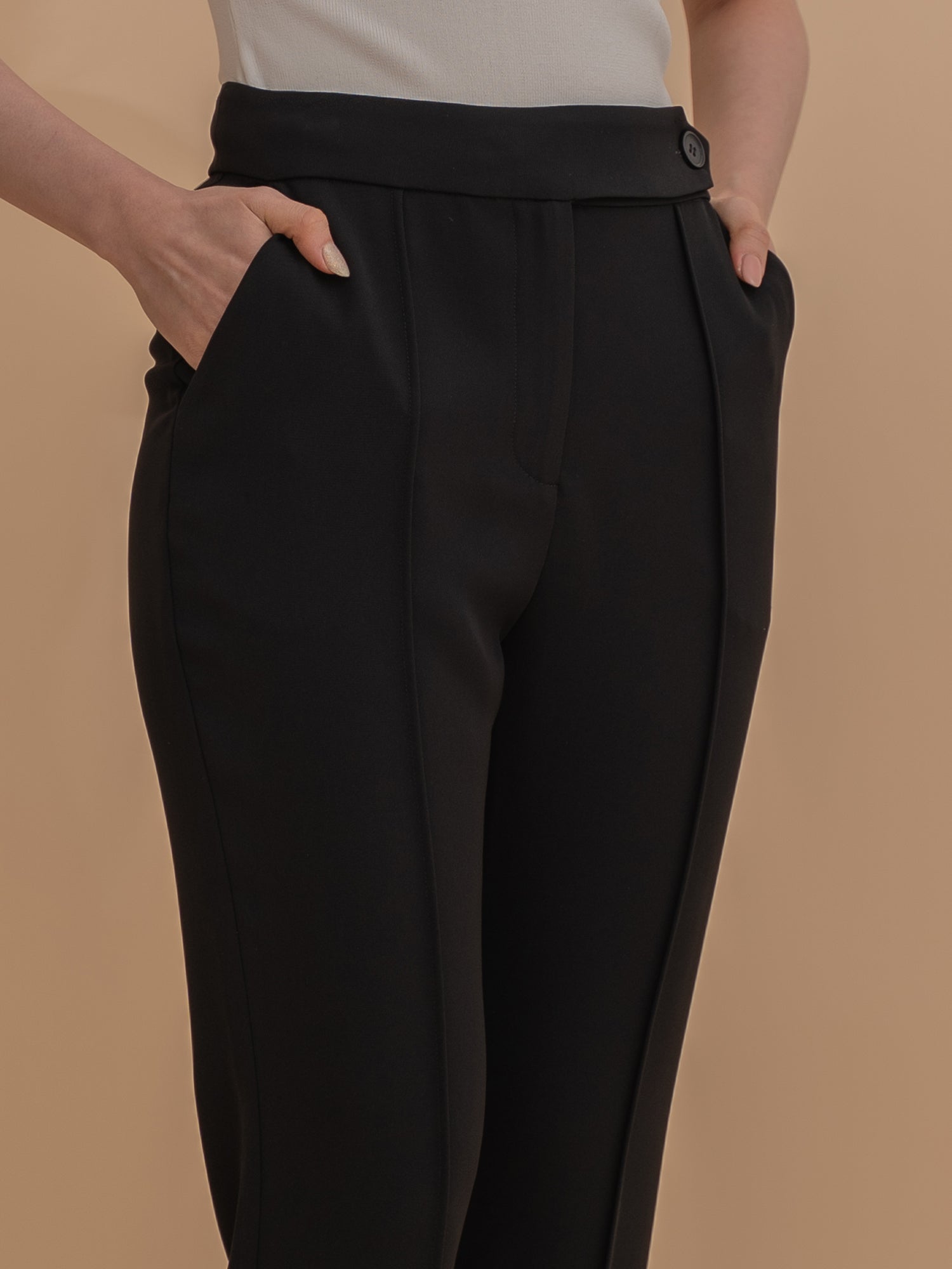 Tapered Piping Trousers