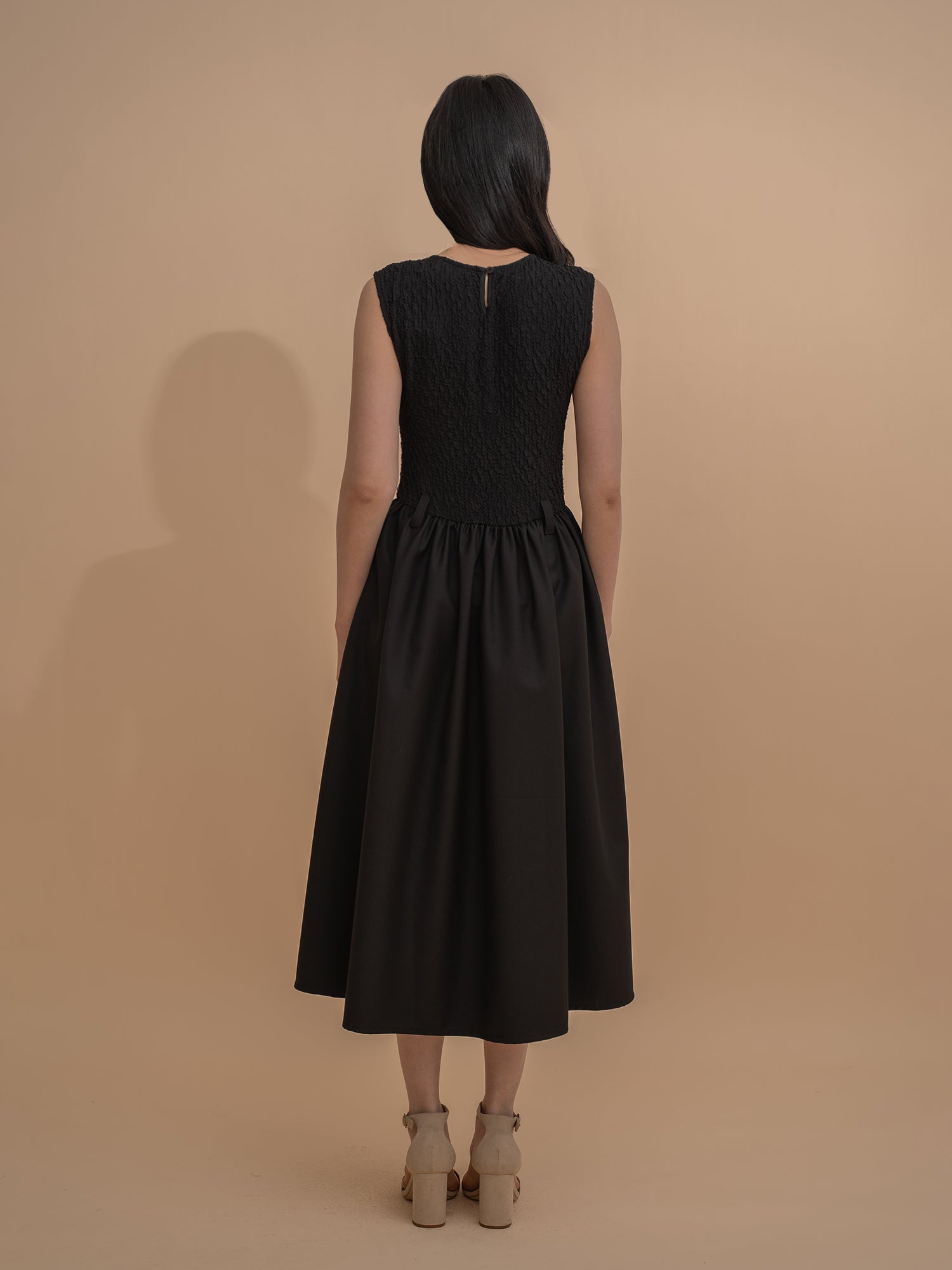 Texture Pleated Midi Dress