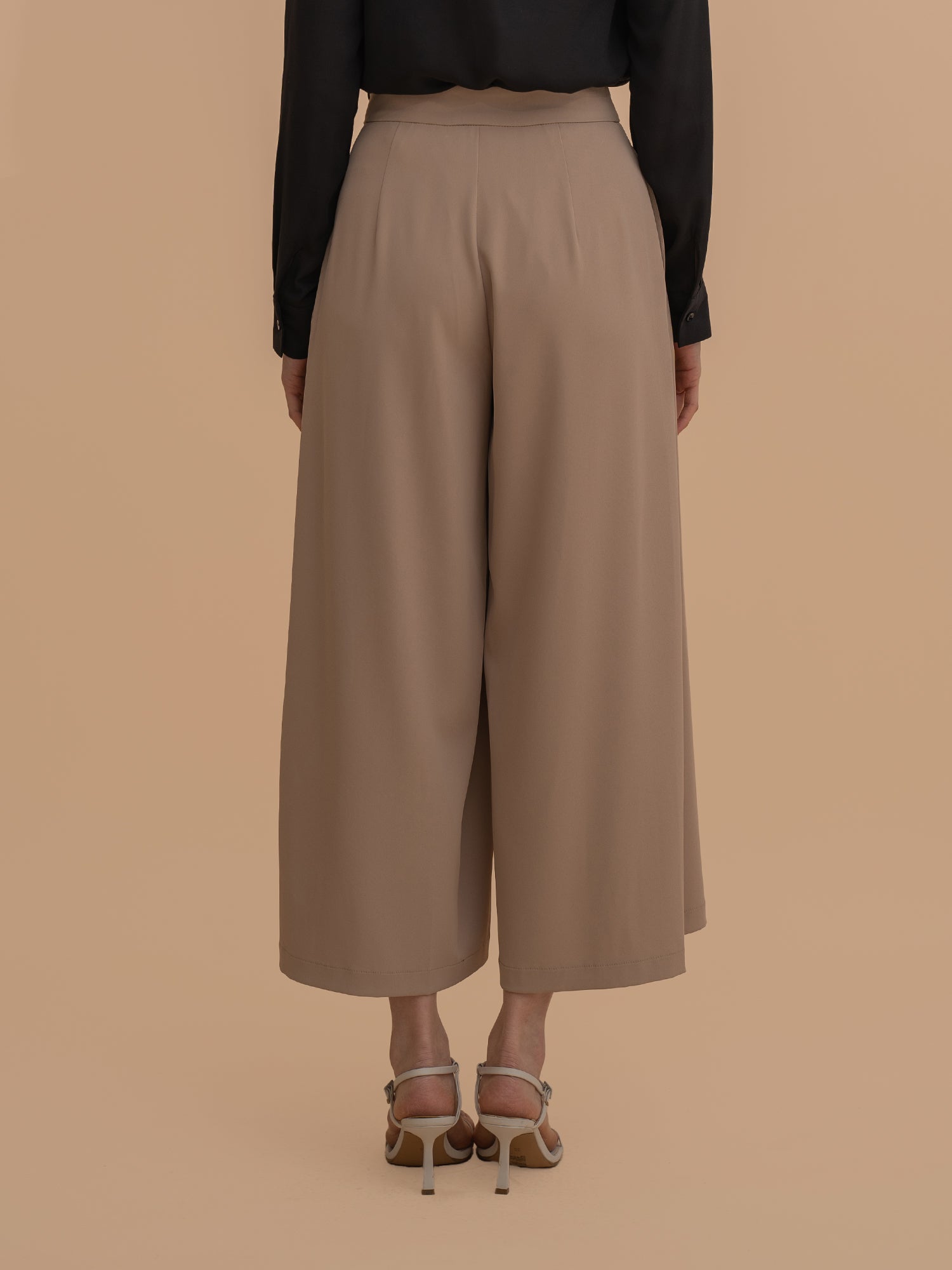 Wide-Leg Pleated Culottes