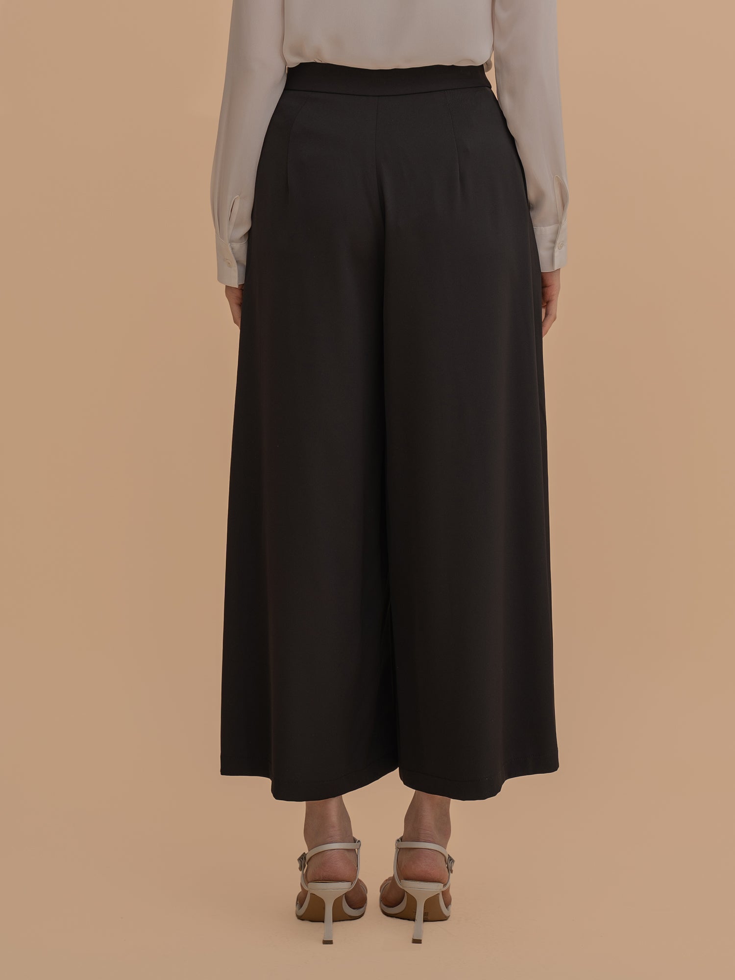 Wide-Leg Pleated Culottes