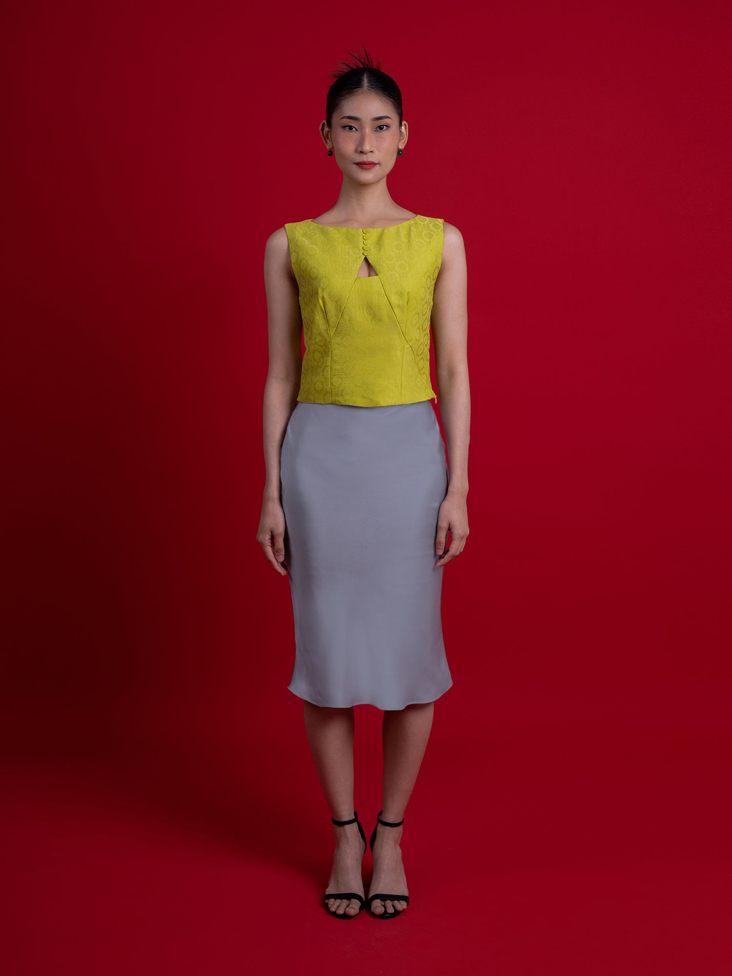 Xin Yan Crop Top