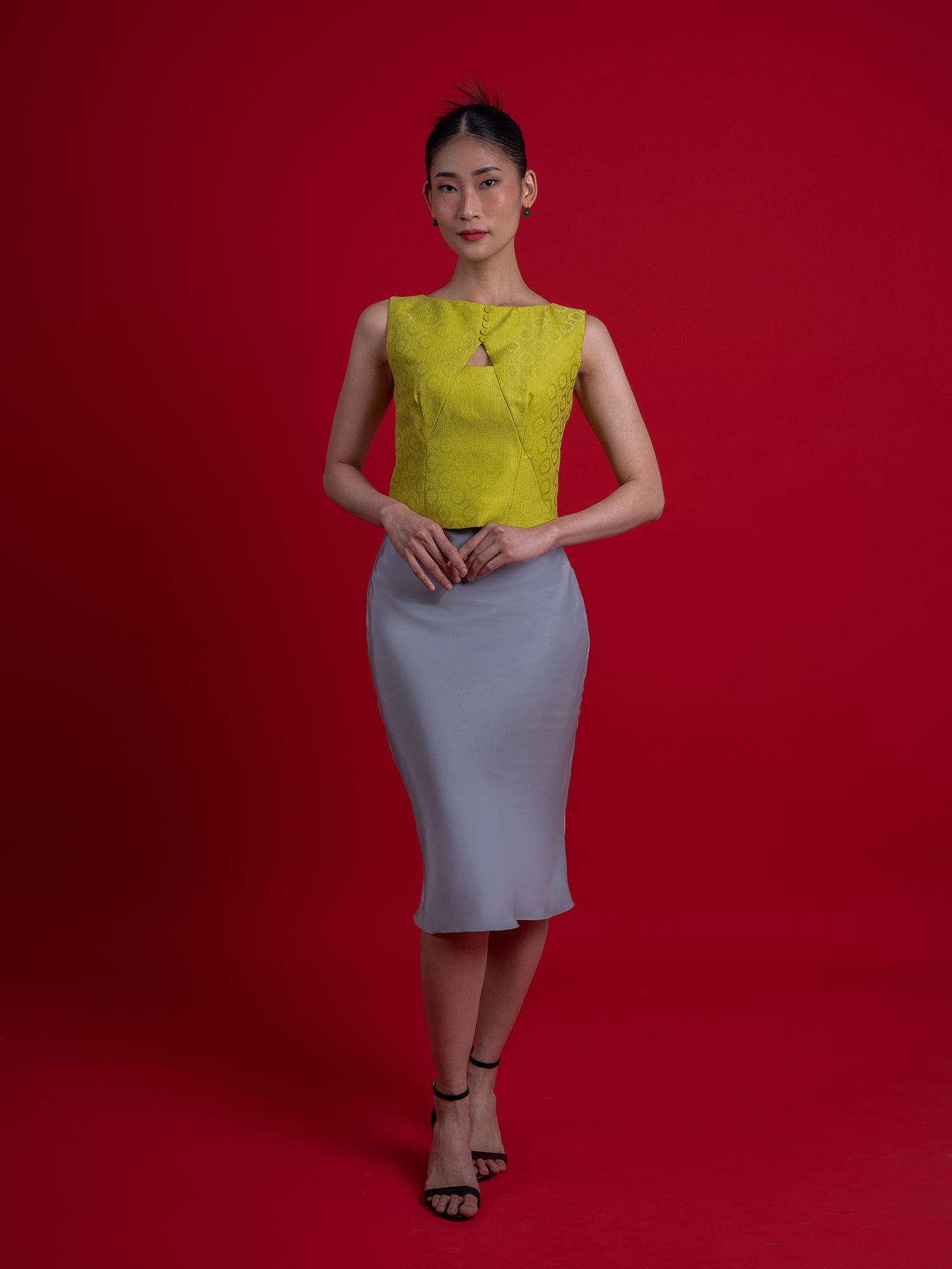 Xin Yan Crop Top