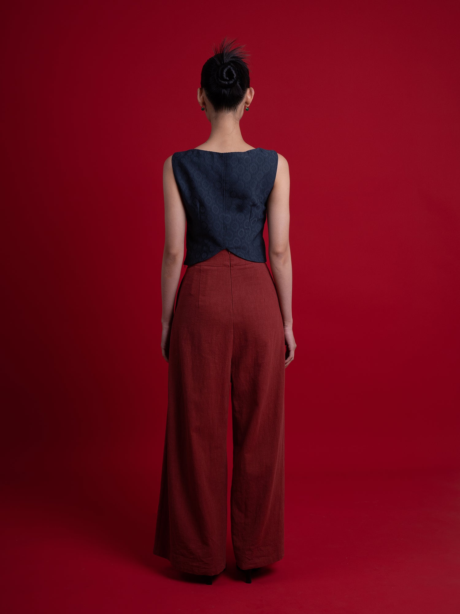 Xin Yan Crop Top