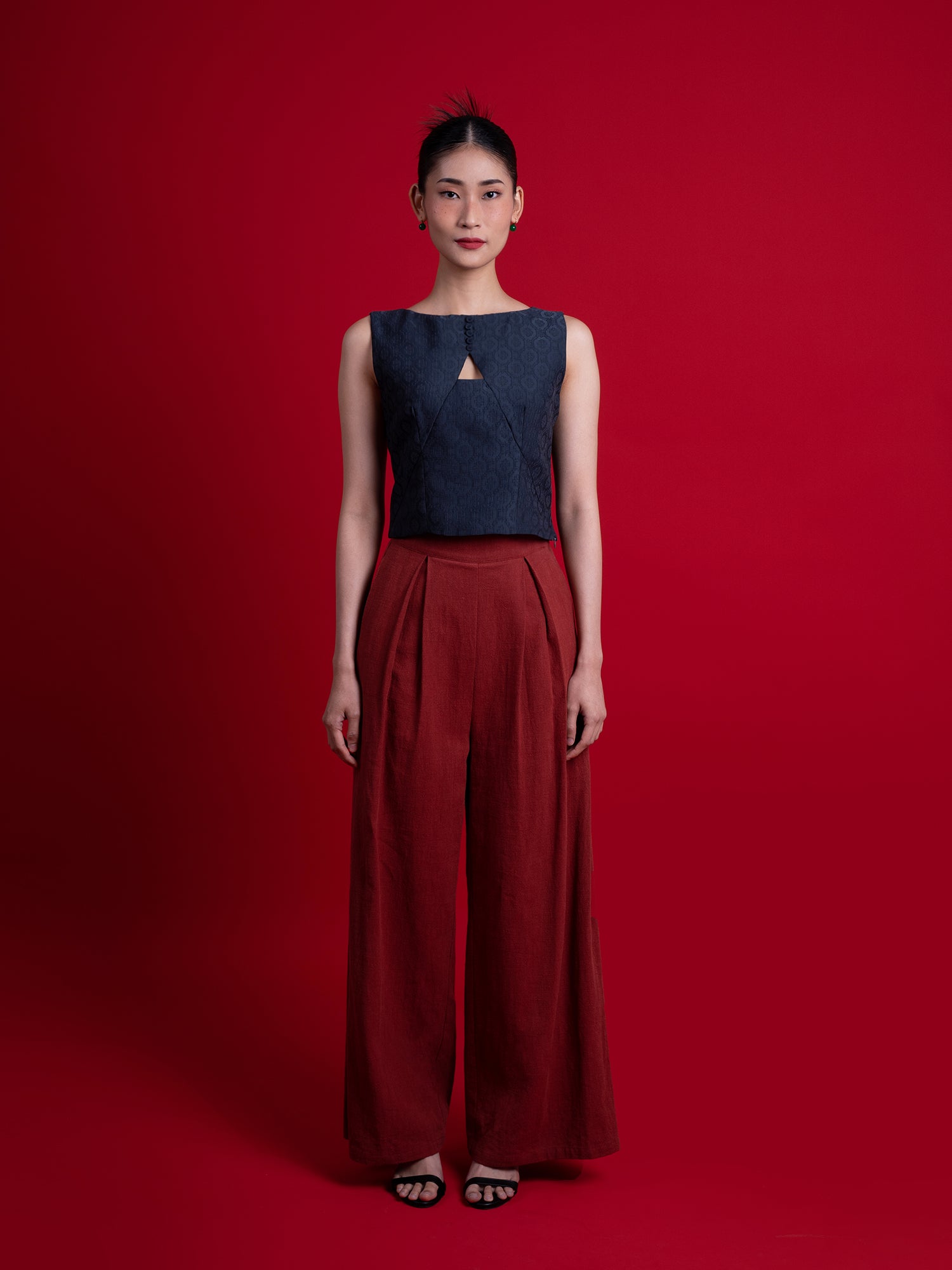 Xin Yan Crop Top