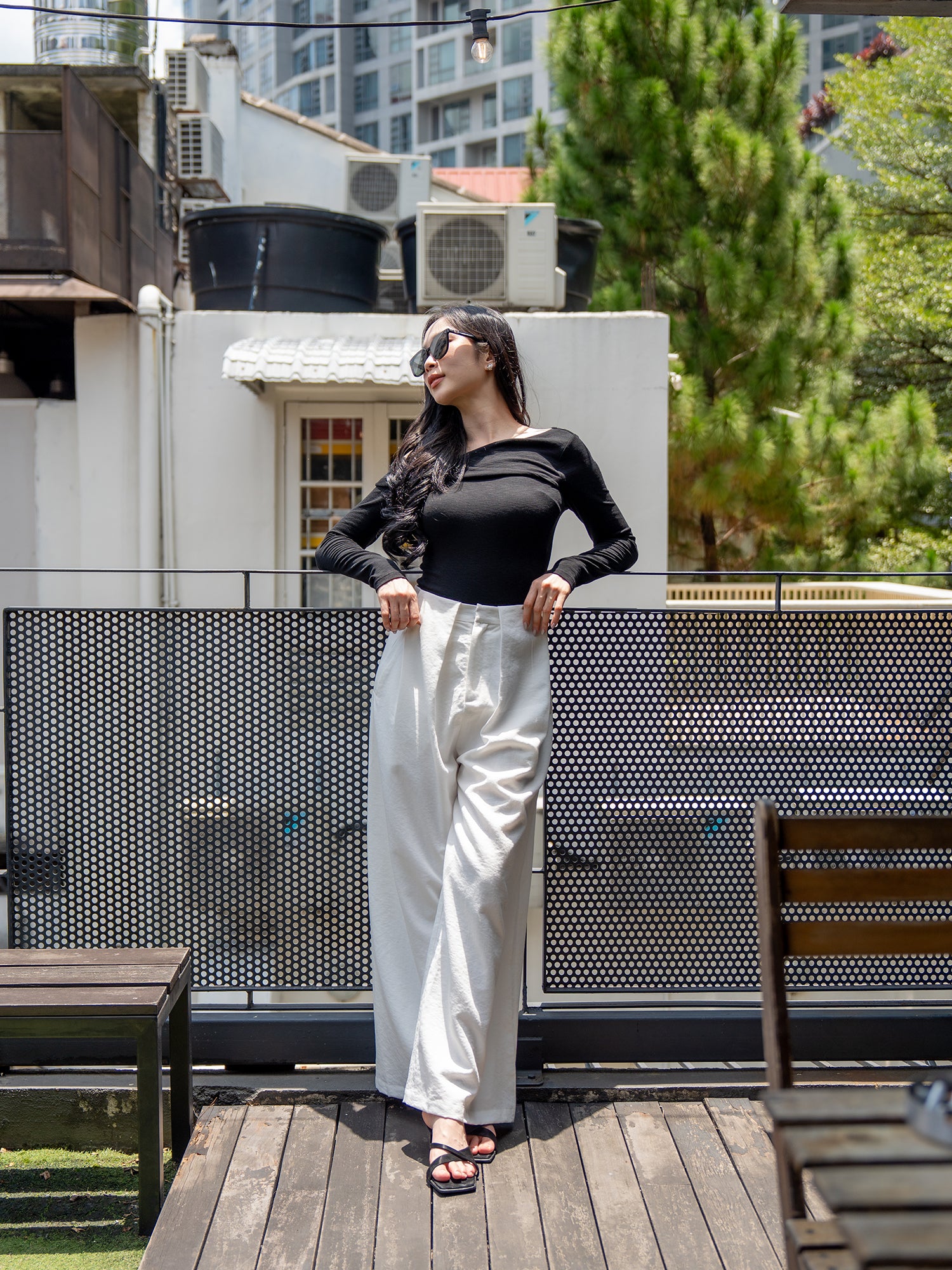Pleated Wide-Leg Pants