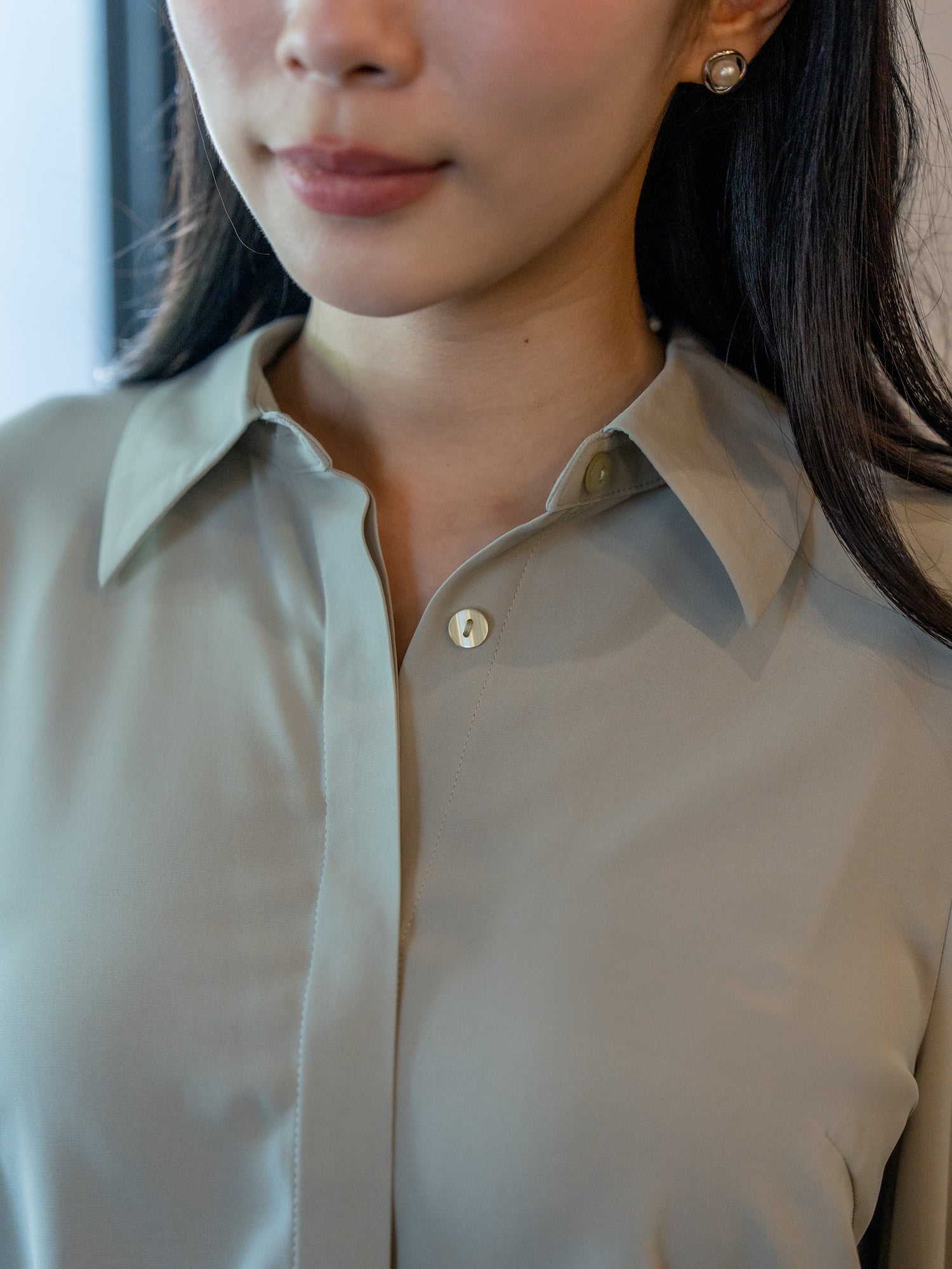 Classic Essential Shirt