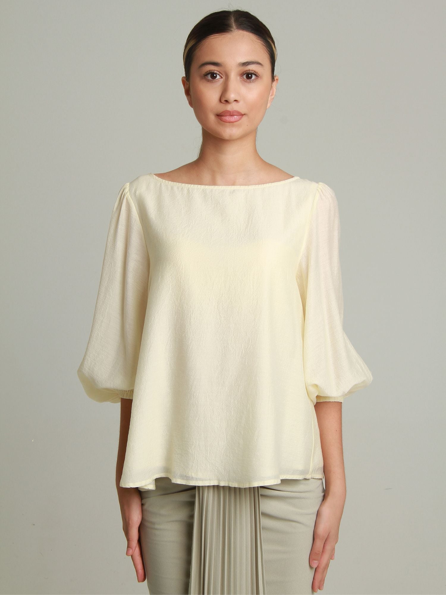Eris Blouson Sleeve Top