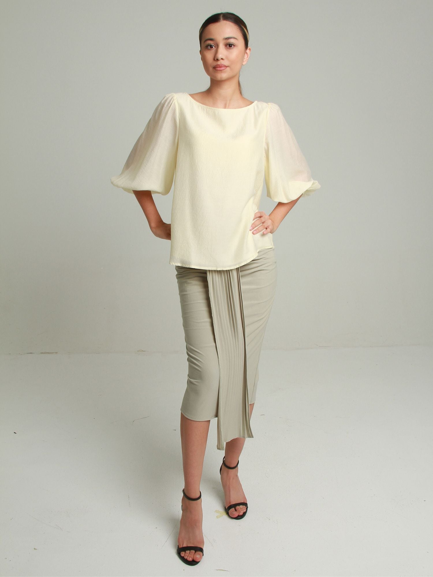 Eris Blouson Sleeve Top