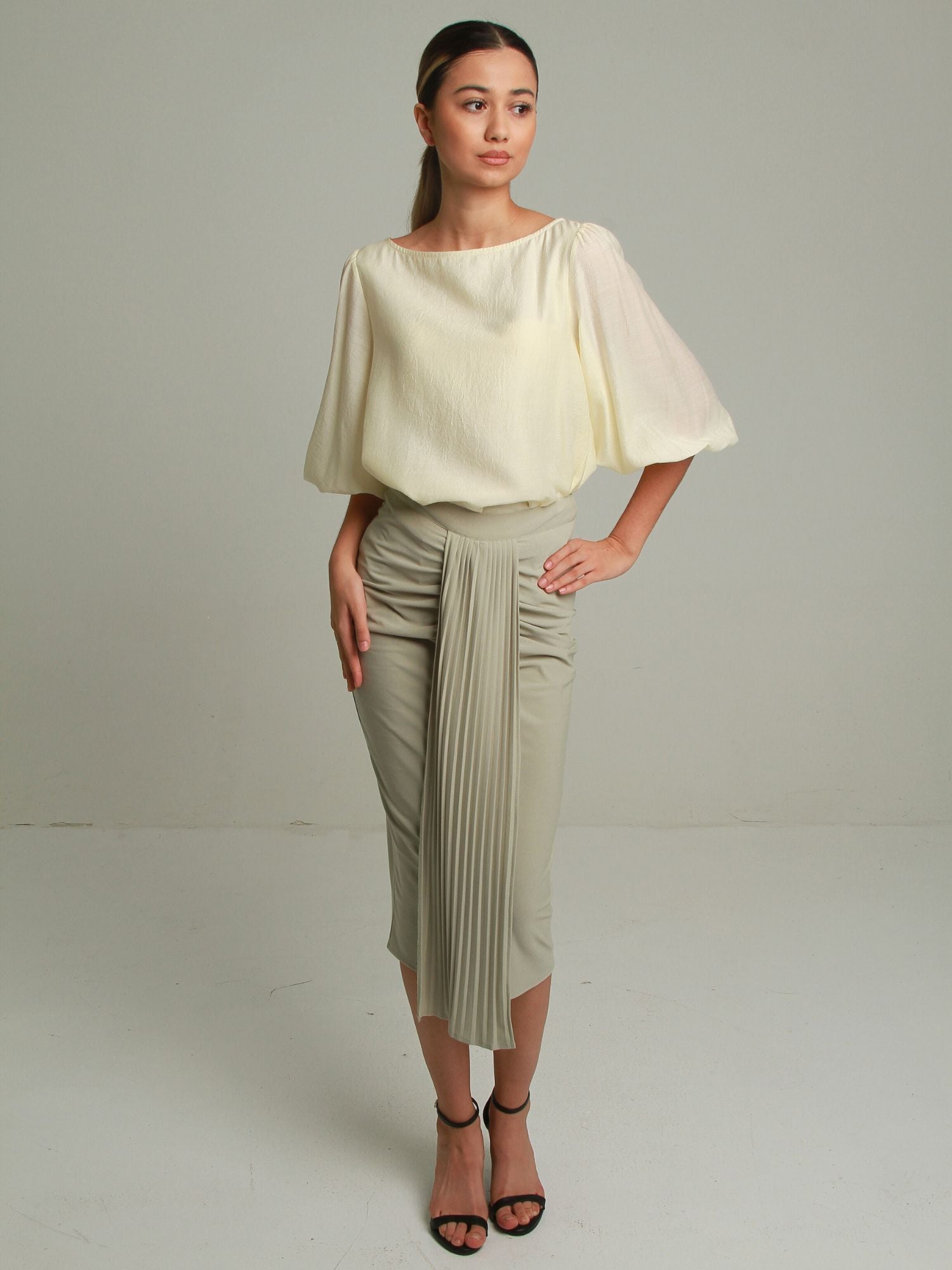 Eris Blouson Sleeve Top