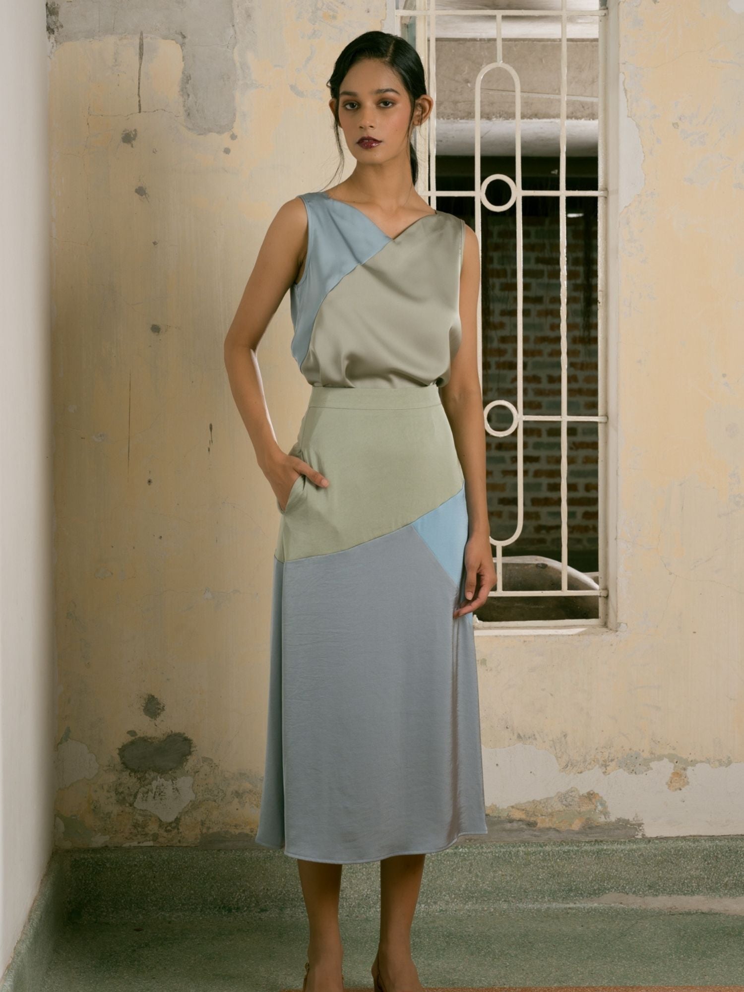 Katara Puzzle Top