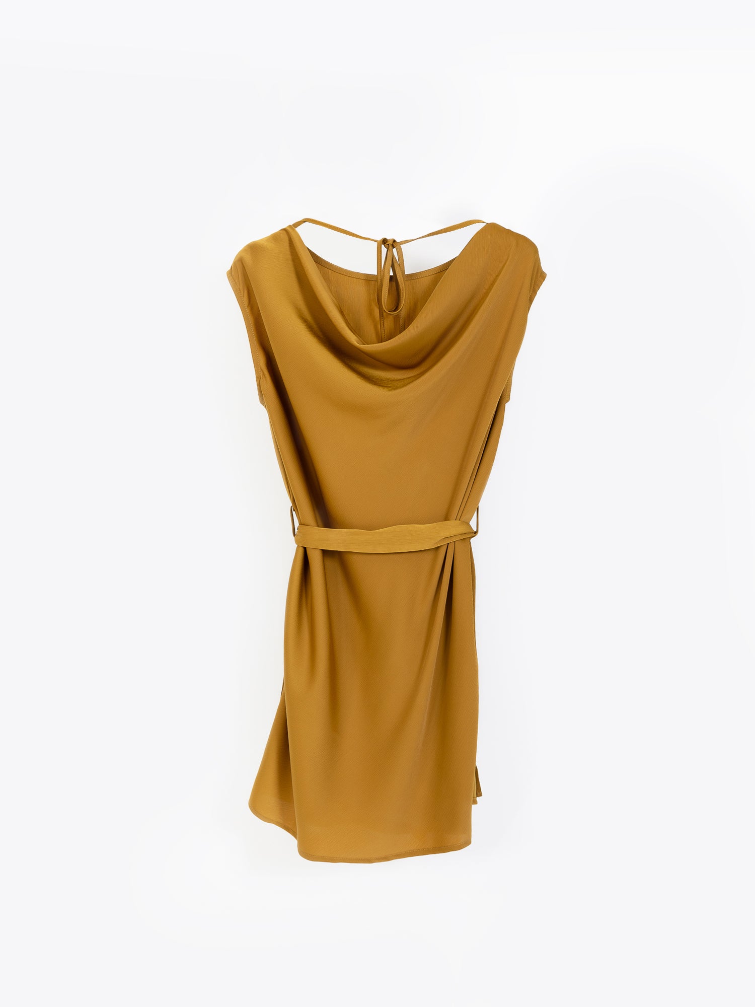 Laria Sleeveless Top