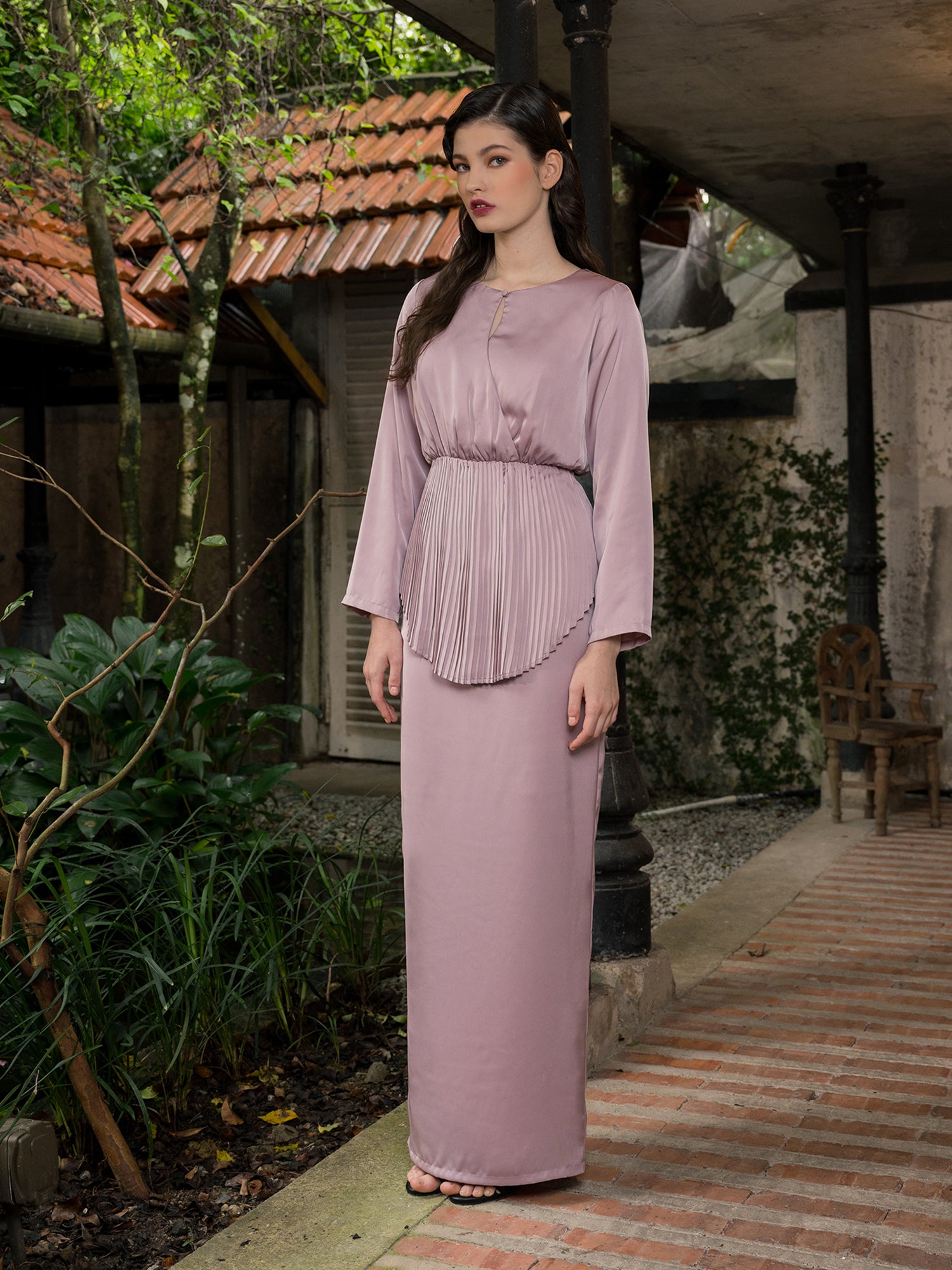 Ellina Modern Kurung Set