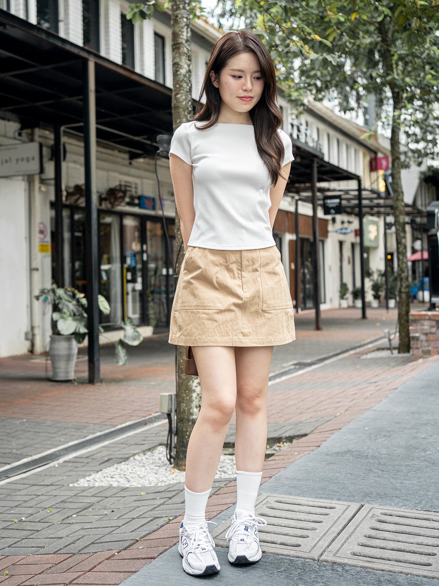 Ribbed Knit Short-Sleeve Boat Neck Top