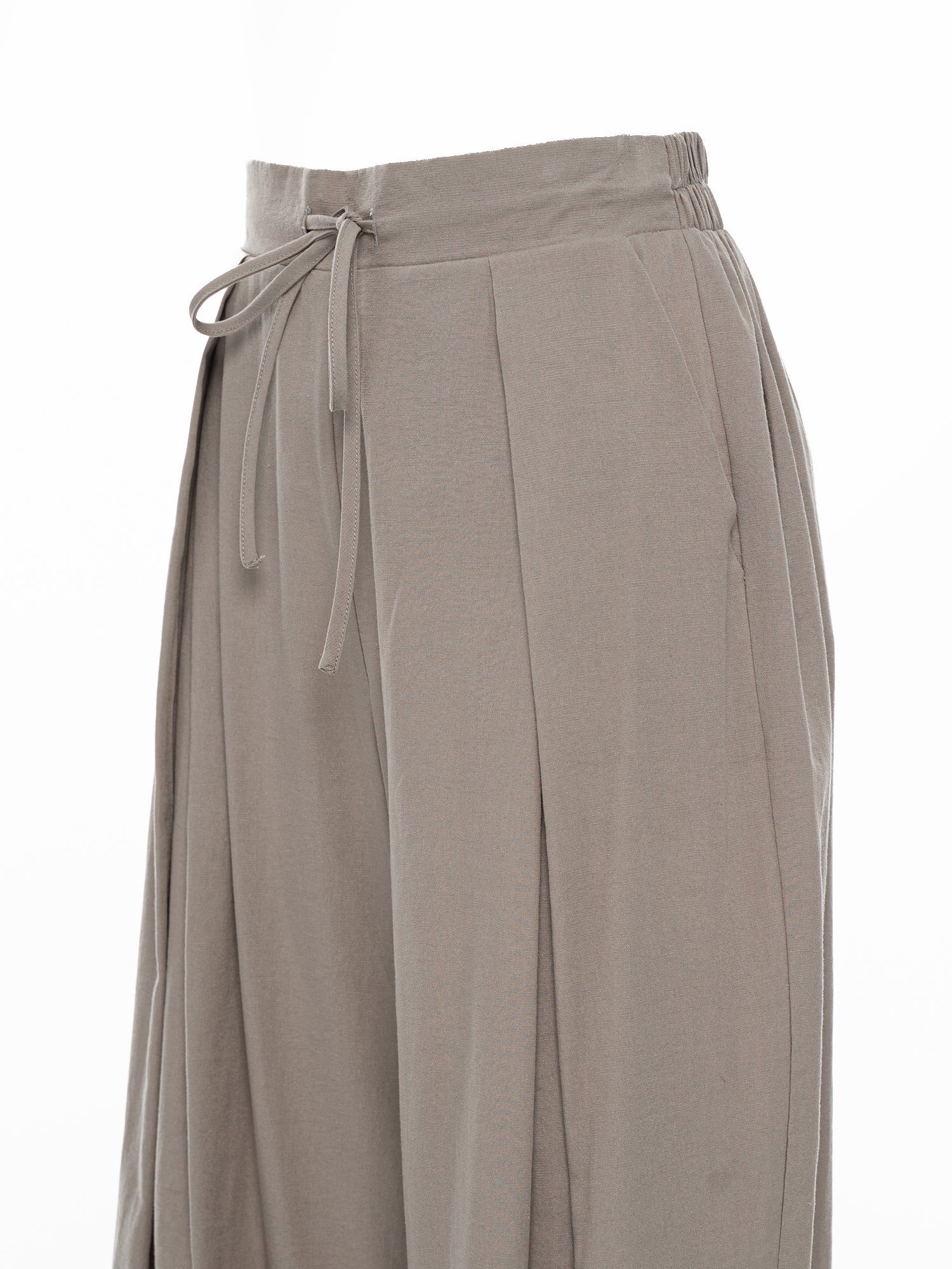 Pleated Wide Leg Trouser