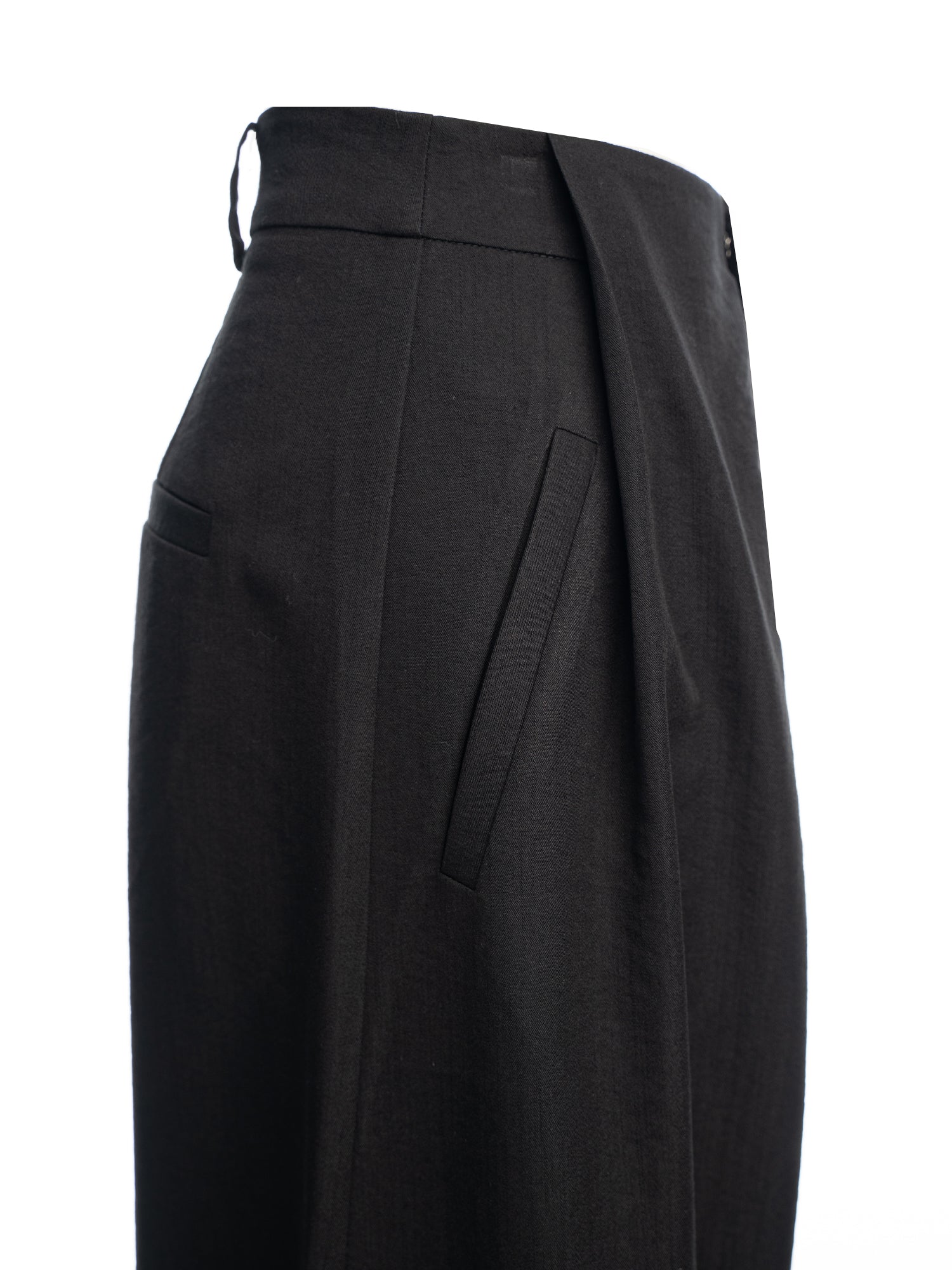 Pleated Wide-Leg Pants