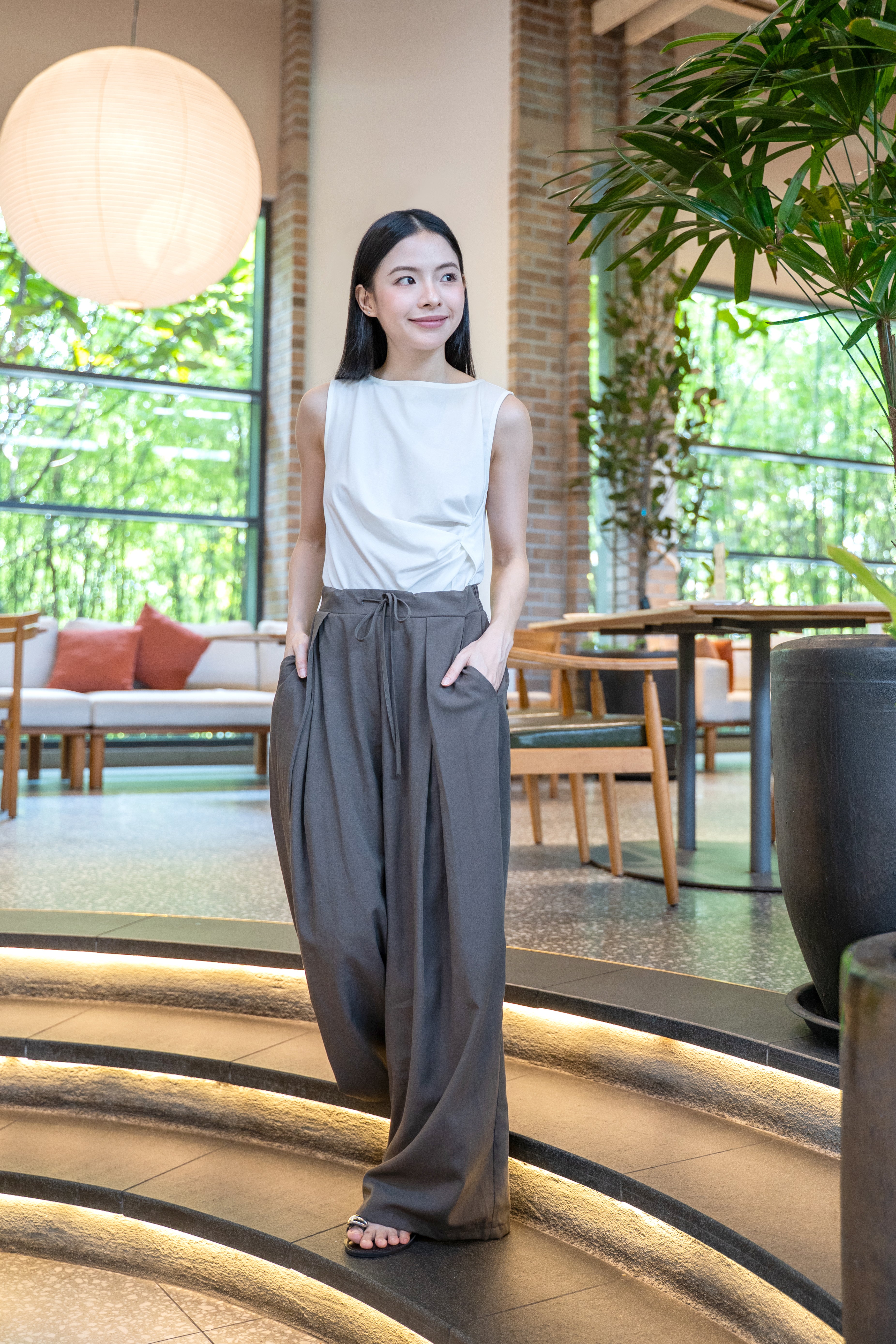 Pleated Wide Leg Trouser