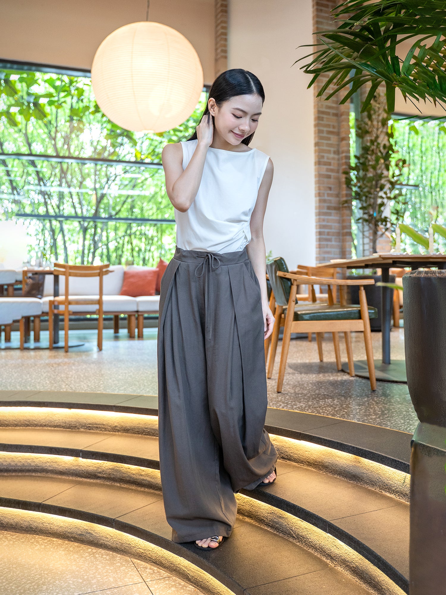 Pleated Wide Leg Trouser